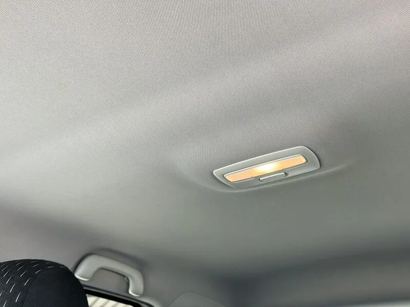 Renault Captur Zen TCe - foto 45