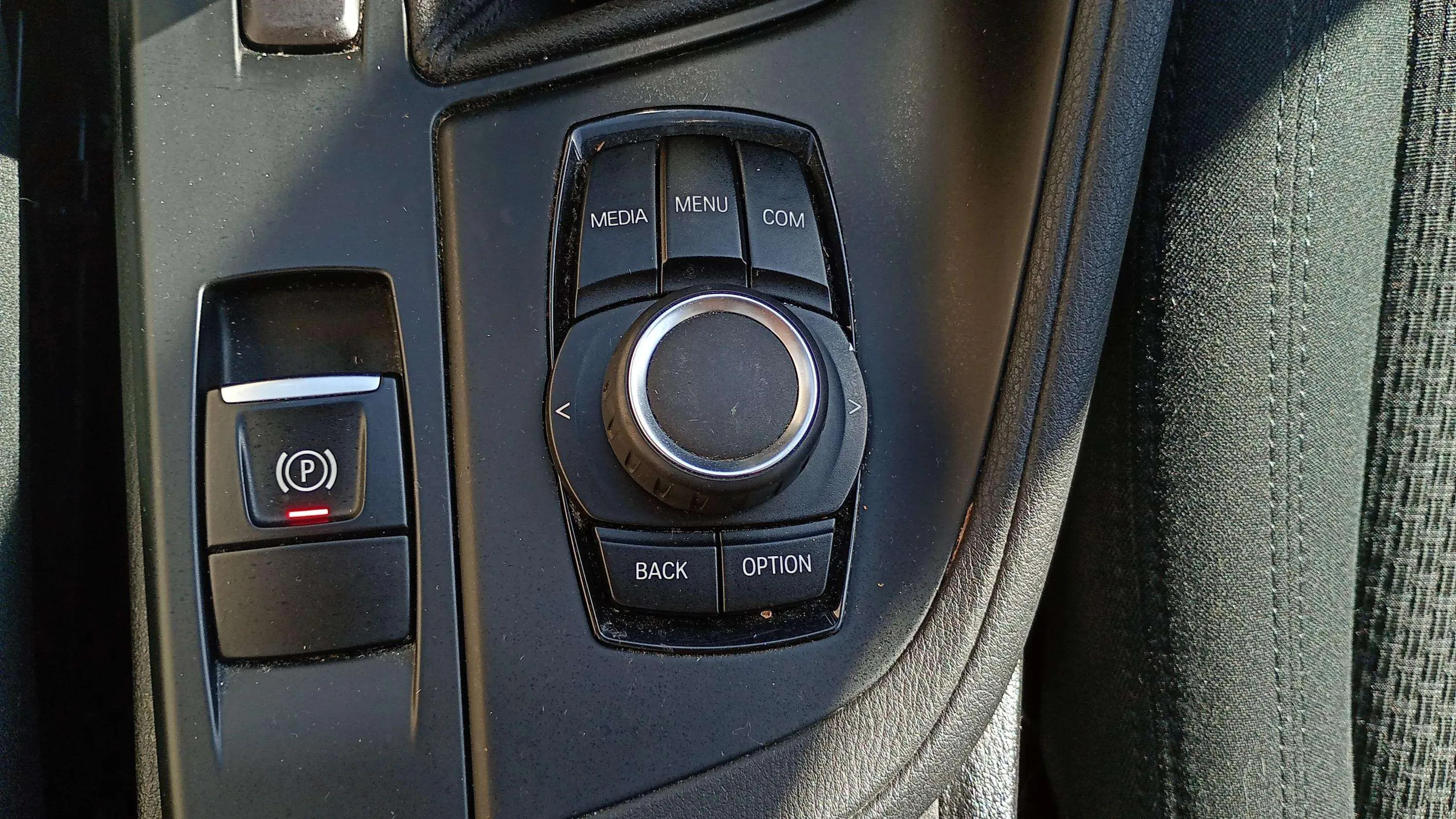 BMW X1 sDrive18d - foto 22