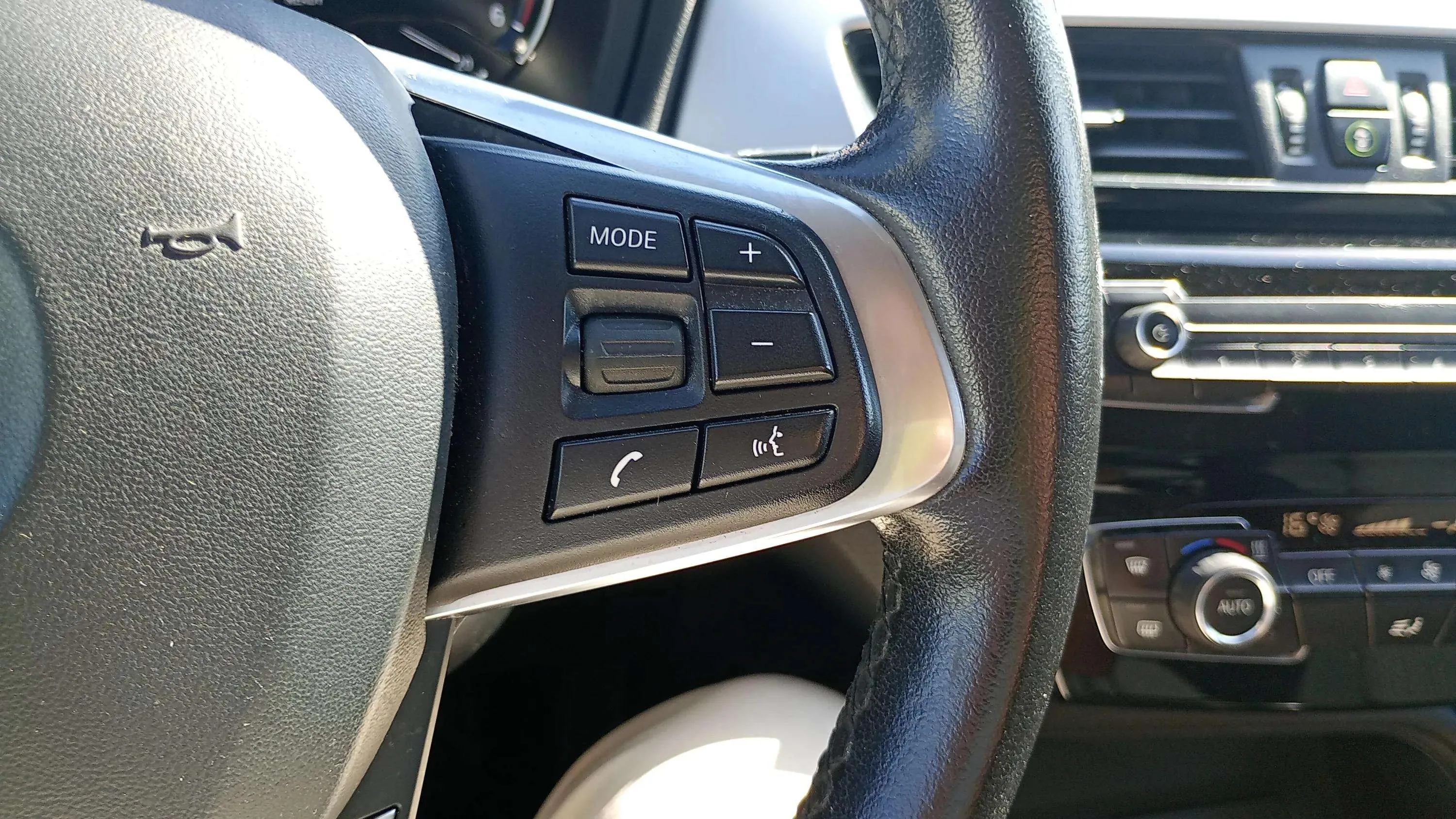 BMW X1 sDrive18d - foto 18