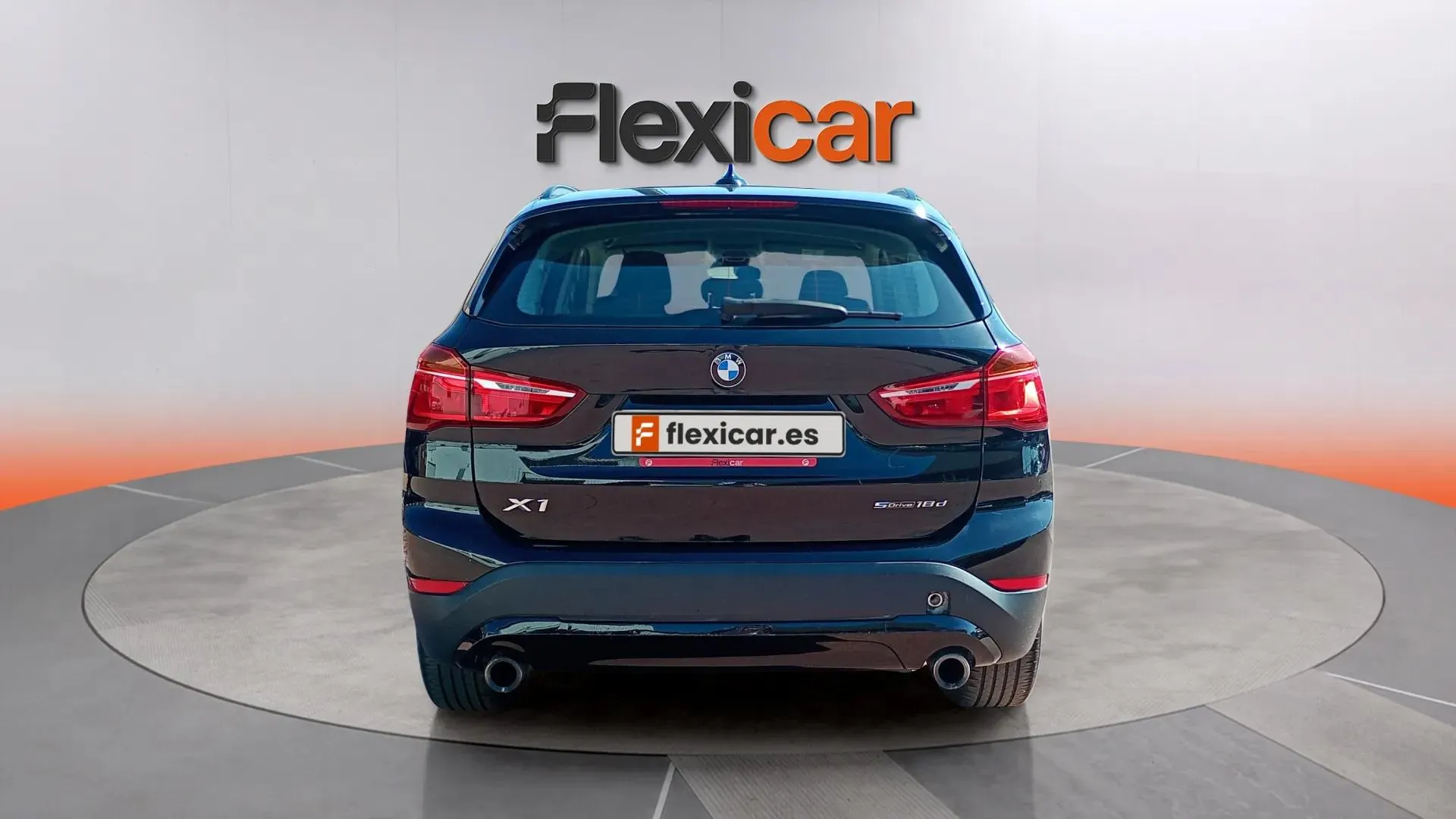 BMW X1 sDrive18d - foto 8