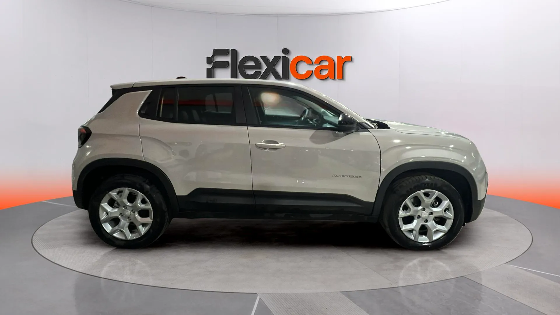 Jeep Avenger 1.2 eHybrid Altitude - foto 8