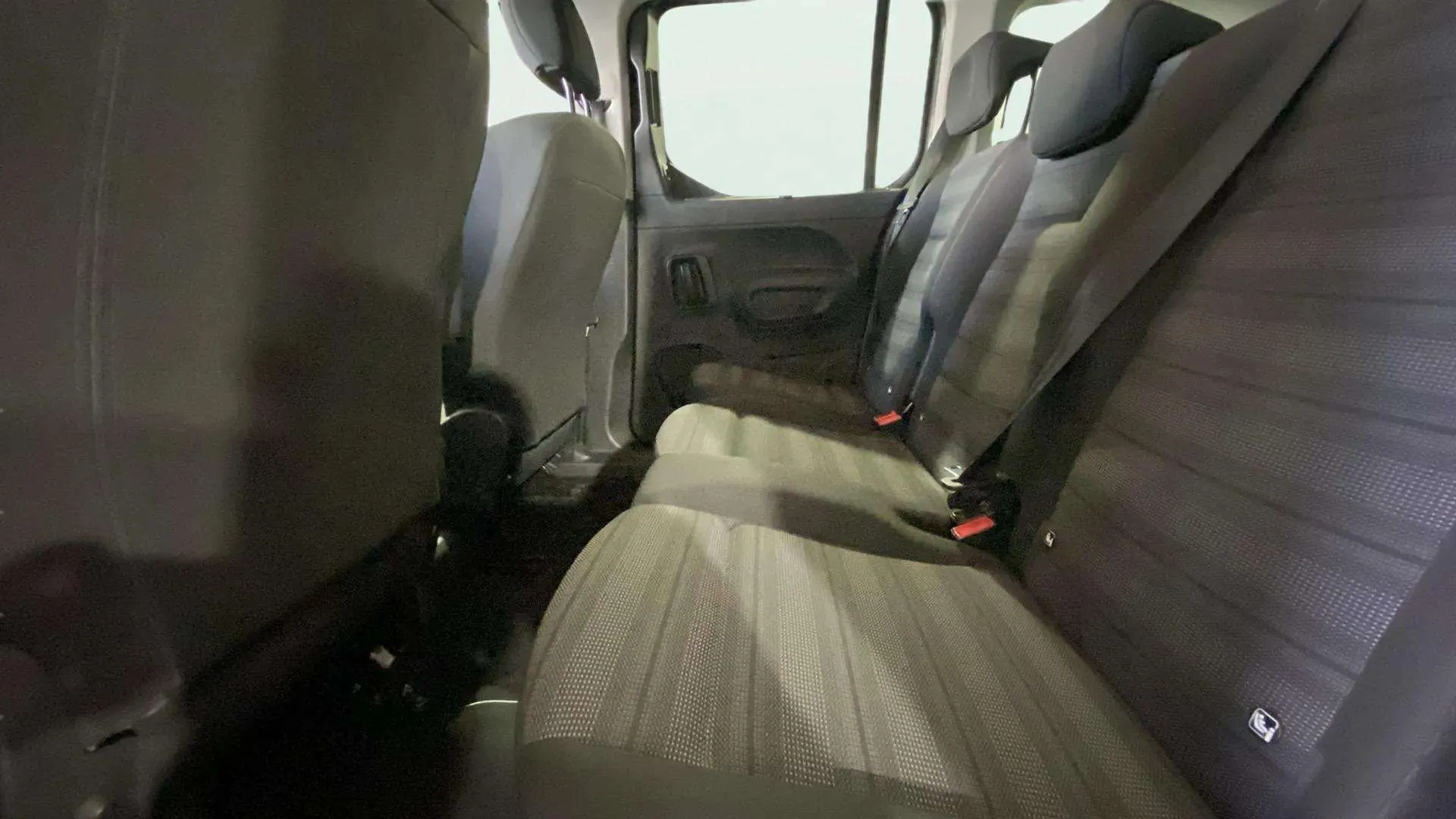 Opel Combo 1.5 TD Elegance L - foto 16