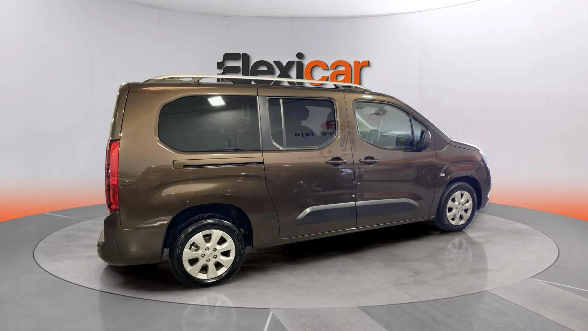 Opel Combo 1.5 TD Elegance L - foto 5