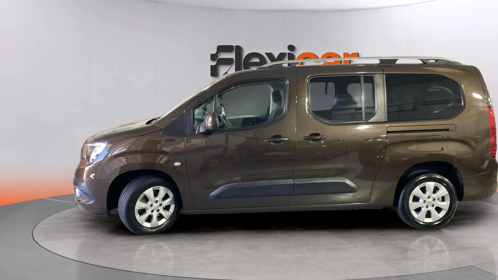 Opel Combo 1.5 TD Elegance L - foto 3