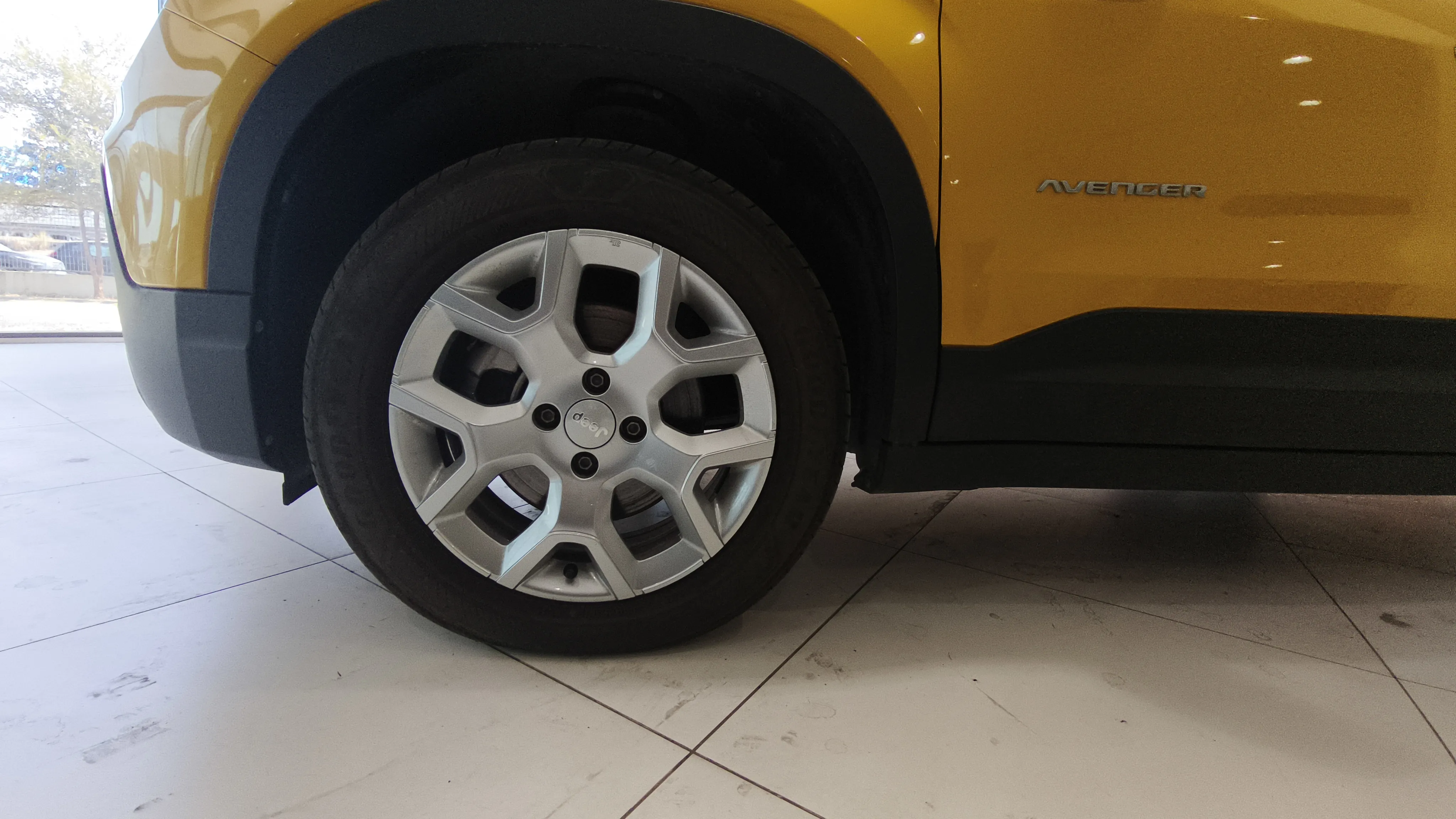 Jeep Avenger 1.2 eHybrid Altitude - foto 20
