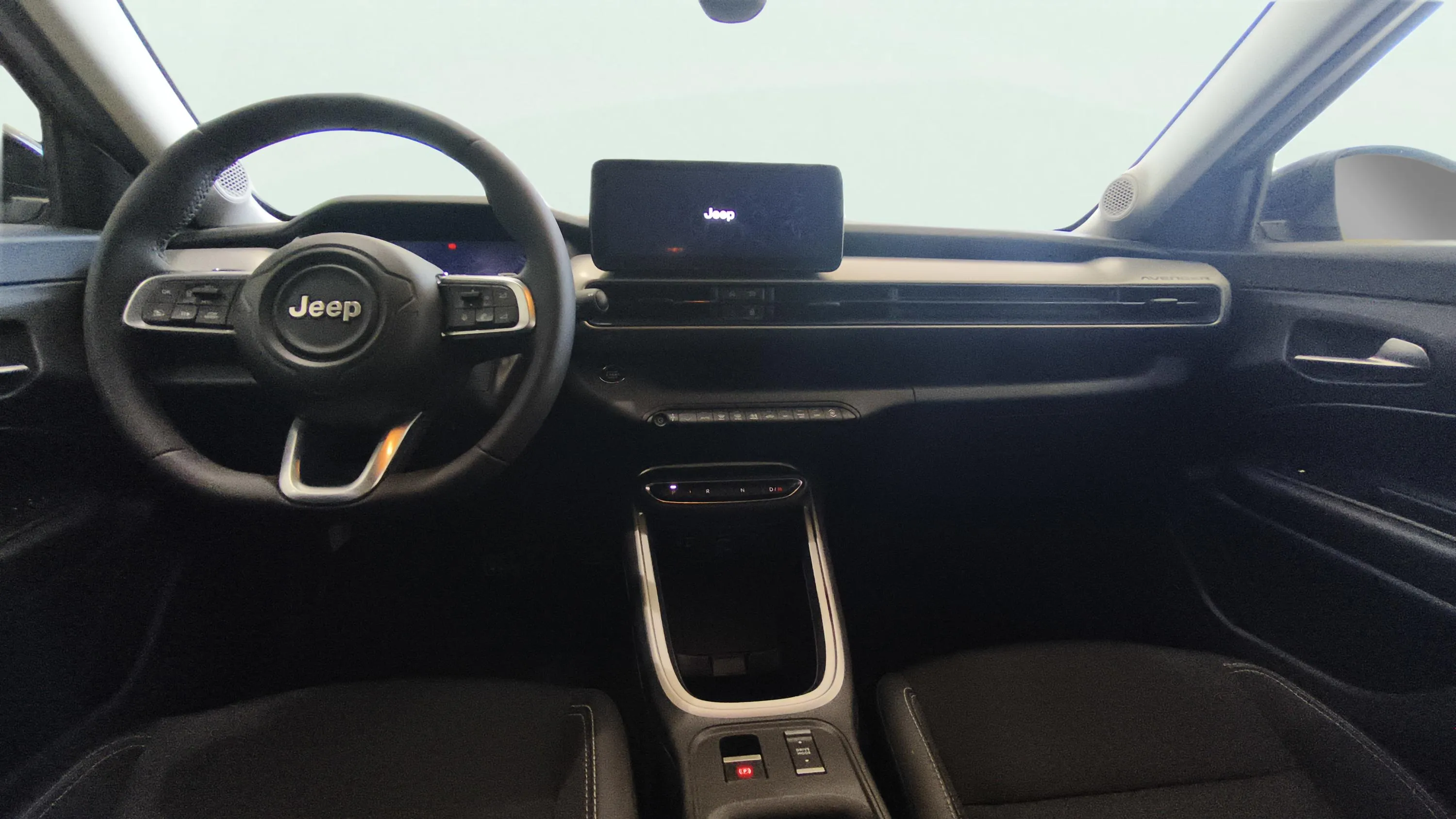 Jeep Avenger 1.2 eHybrid Altitude - foto 10