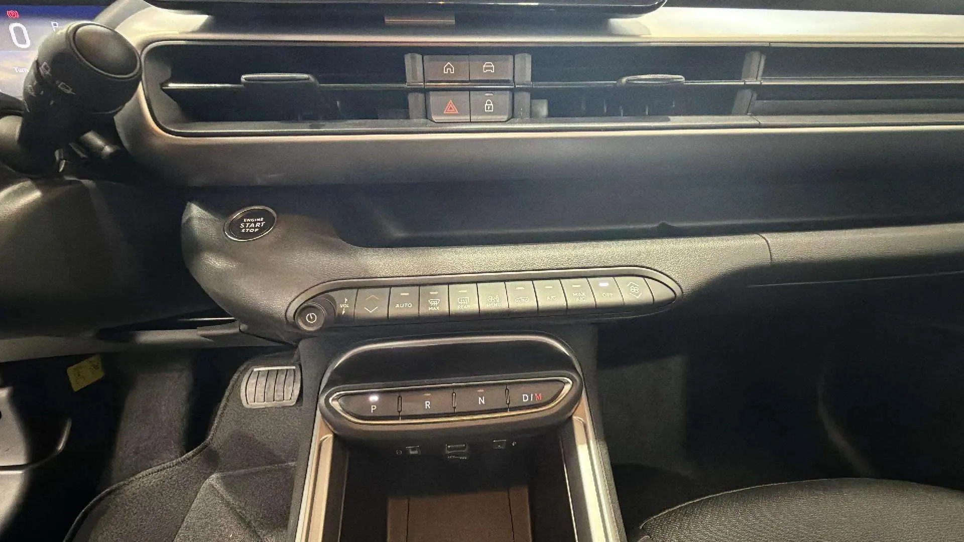 Jeep Avenger 1.2 eHybrid Altitude - foto 19