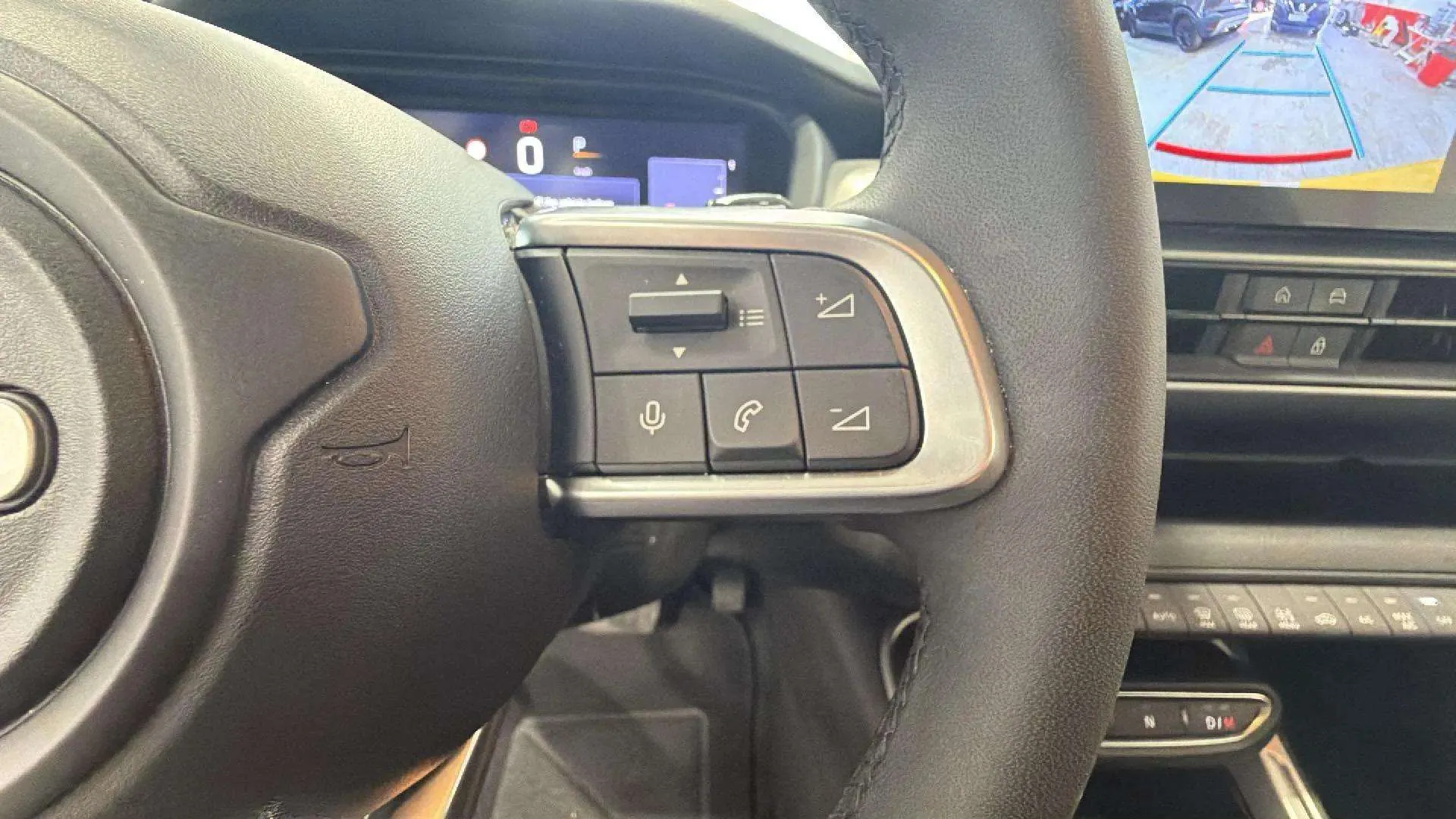 Jeep Avenger 1.2 eHybrid Altitude - foto 14