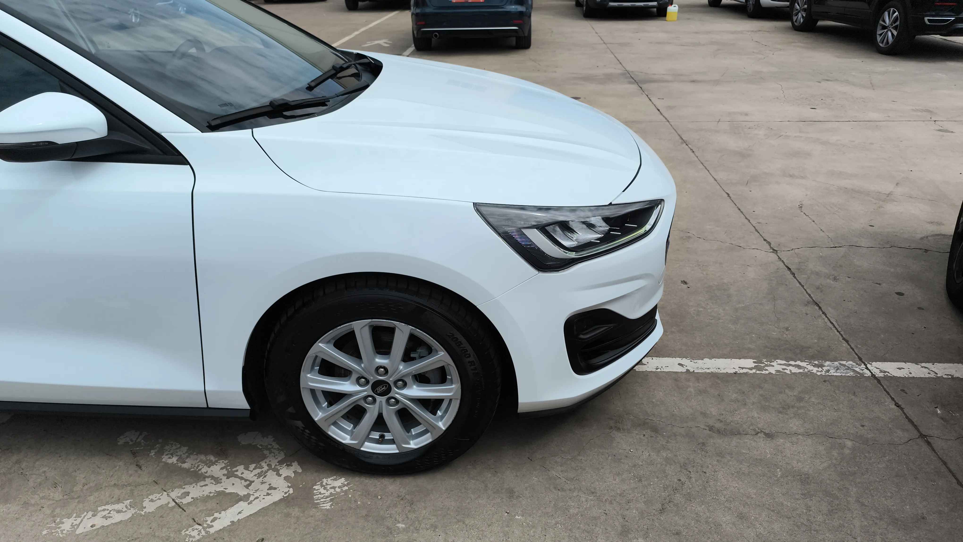 Ford Focus 1.5 EcoBlue Trend+ - foto 17