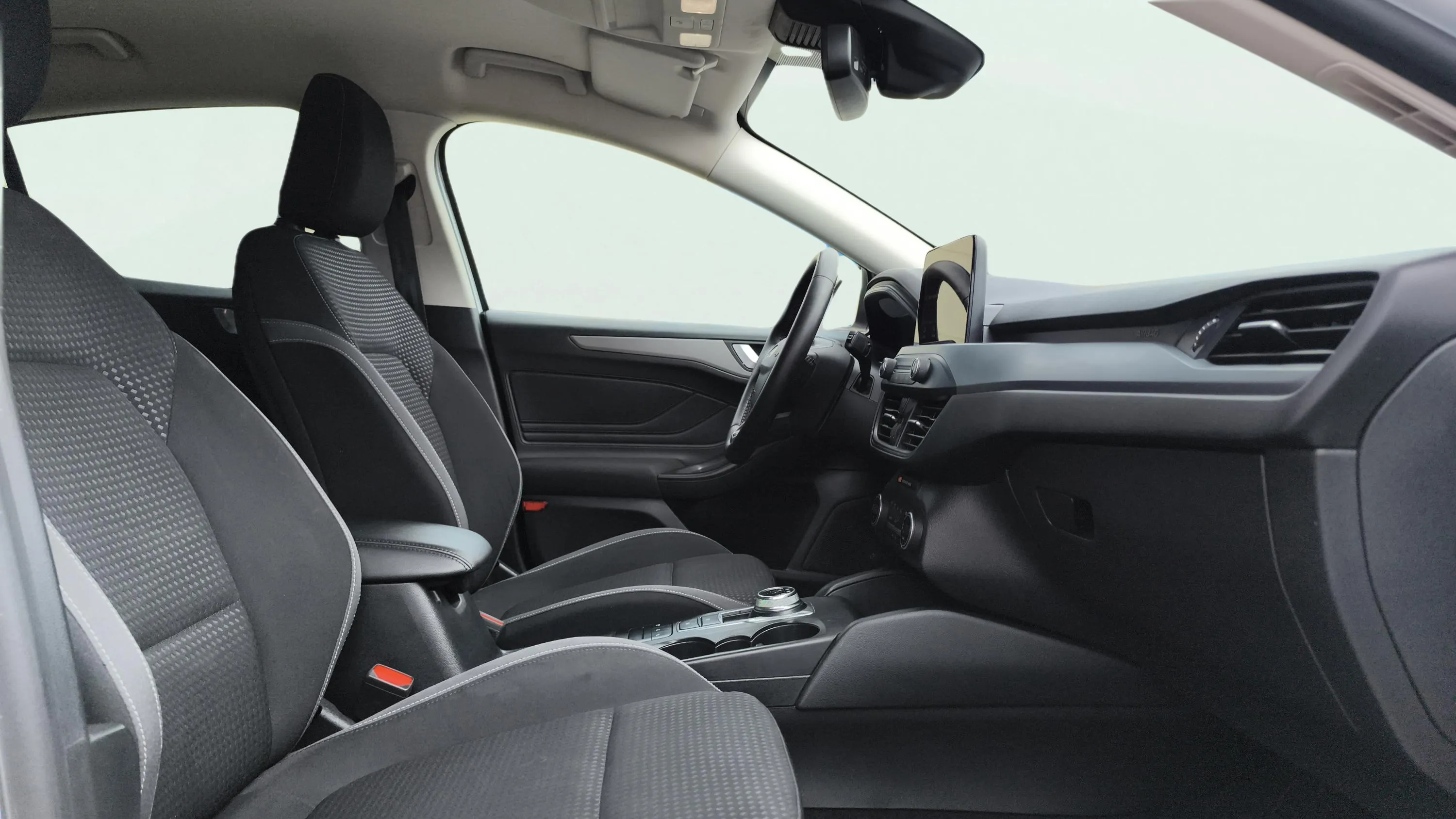 Ford Focus 1.5 EcoBlue Trend+ - foto 13