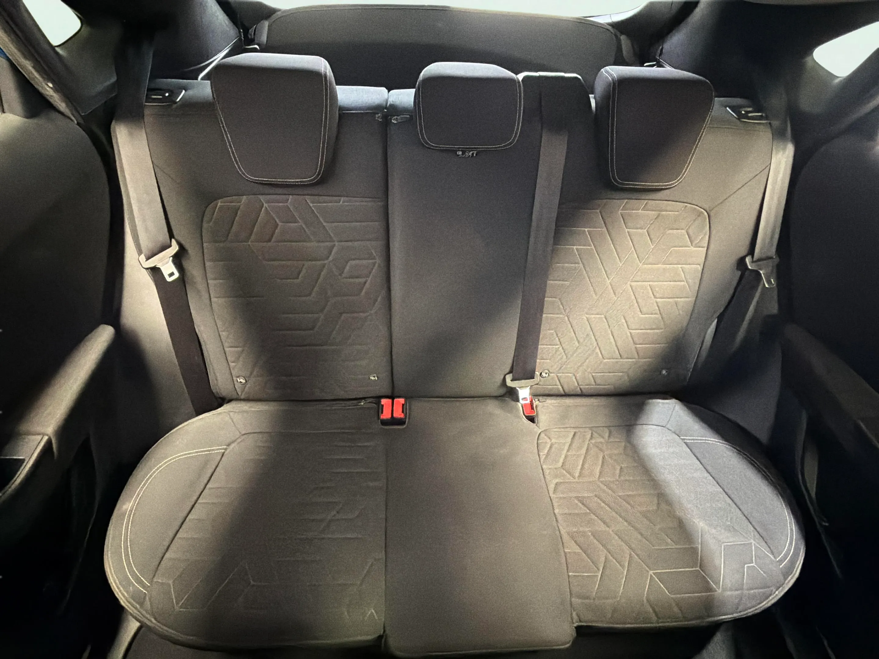 Ford Puma 1.0 EcoBoost Titanium Design MHEV - foto 15