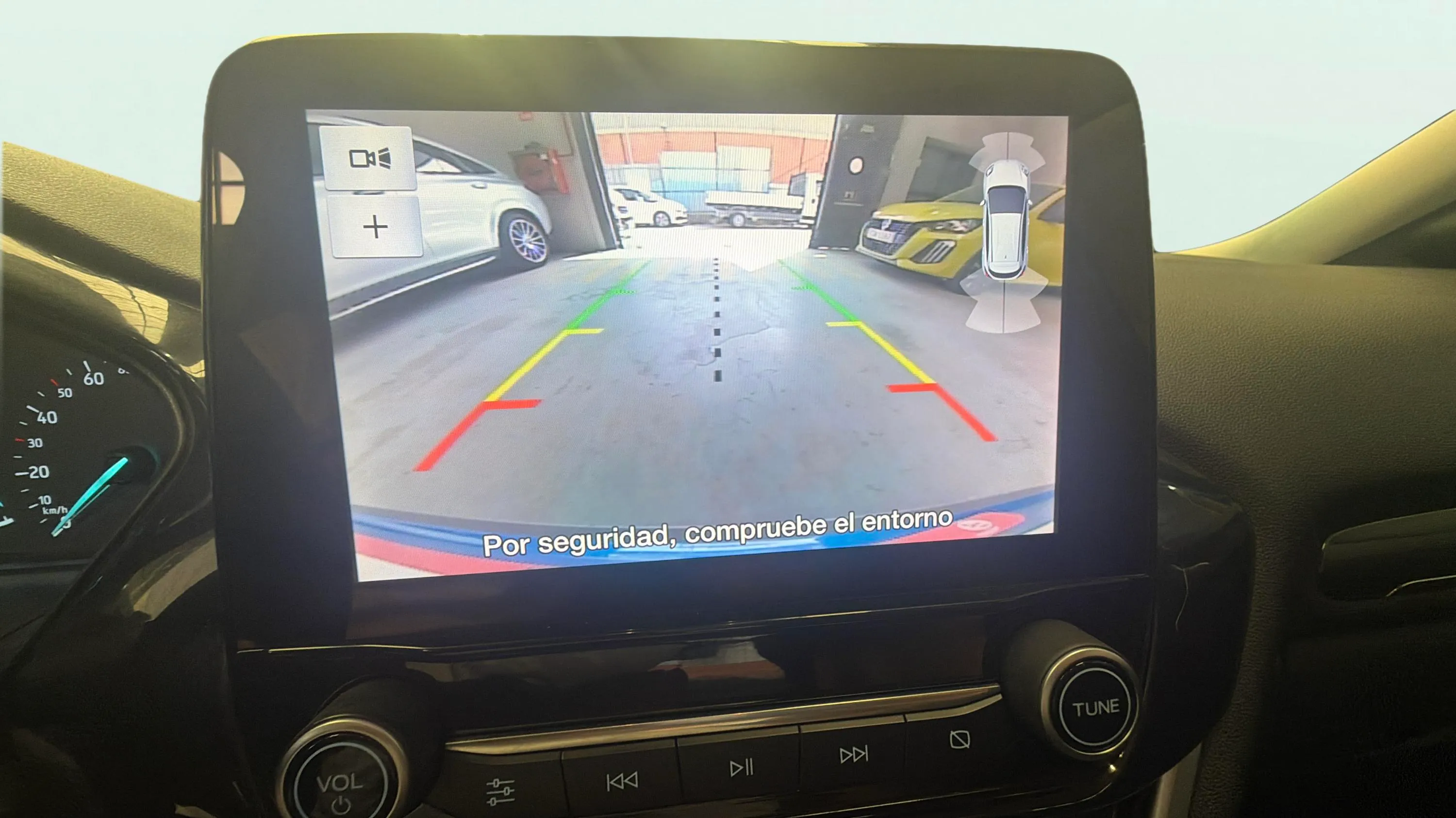 Ford Puma 1.0 EcoBoost Titanium Design MHEV - foto 25