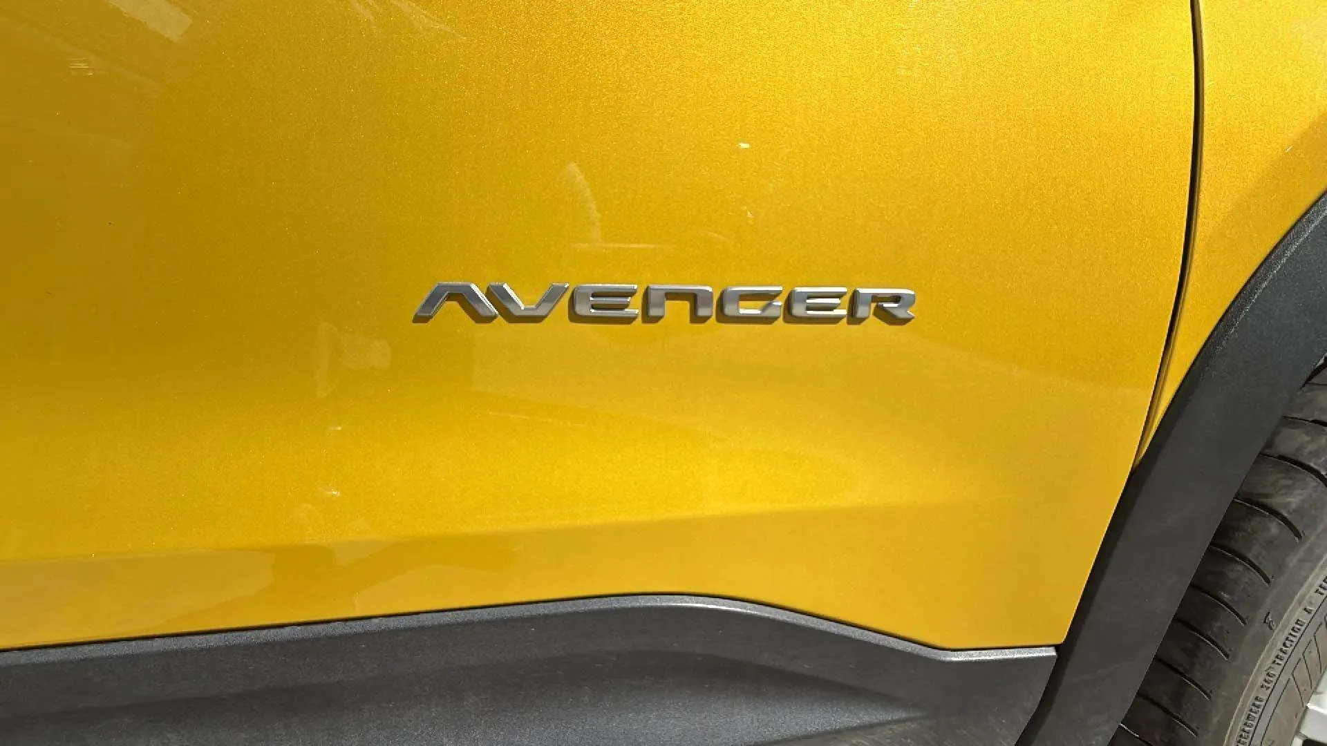 Jeep Avenger 1.2 eHybrid Altitude - foto 22