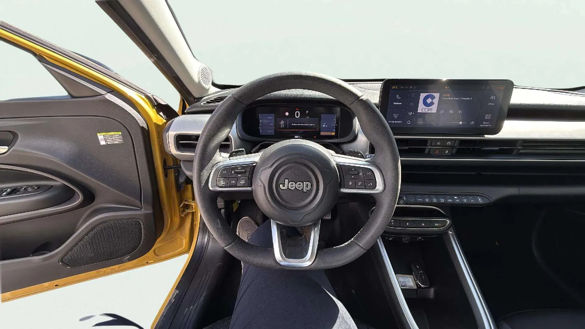 Jeep Avenger 1.2 eHybrid Altitude - foto 11