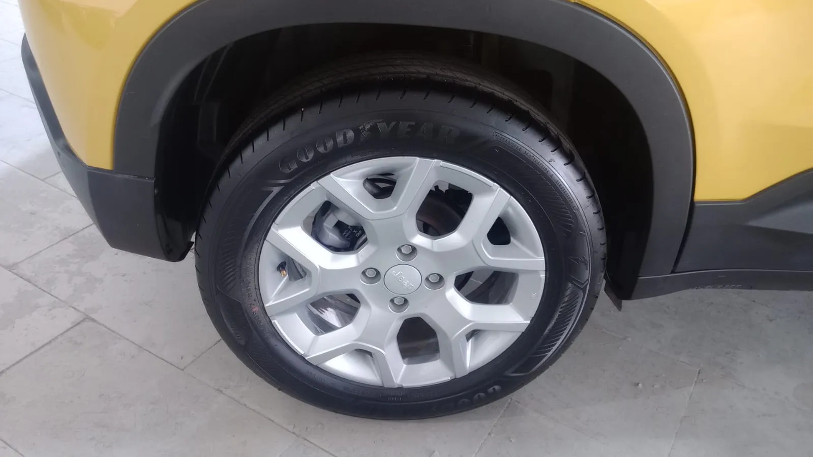 Jeep Avenger 1.2 eHybrid Altitude - foto 19