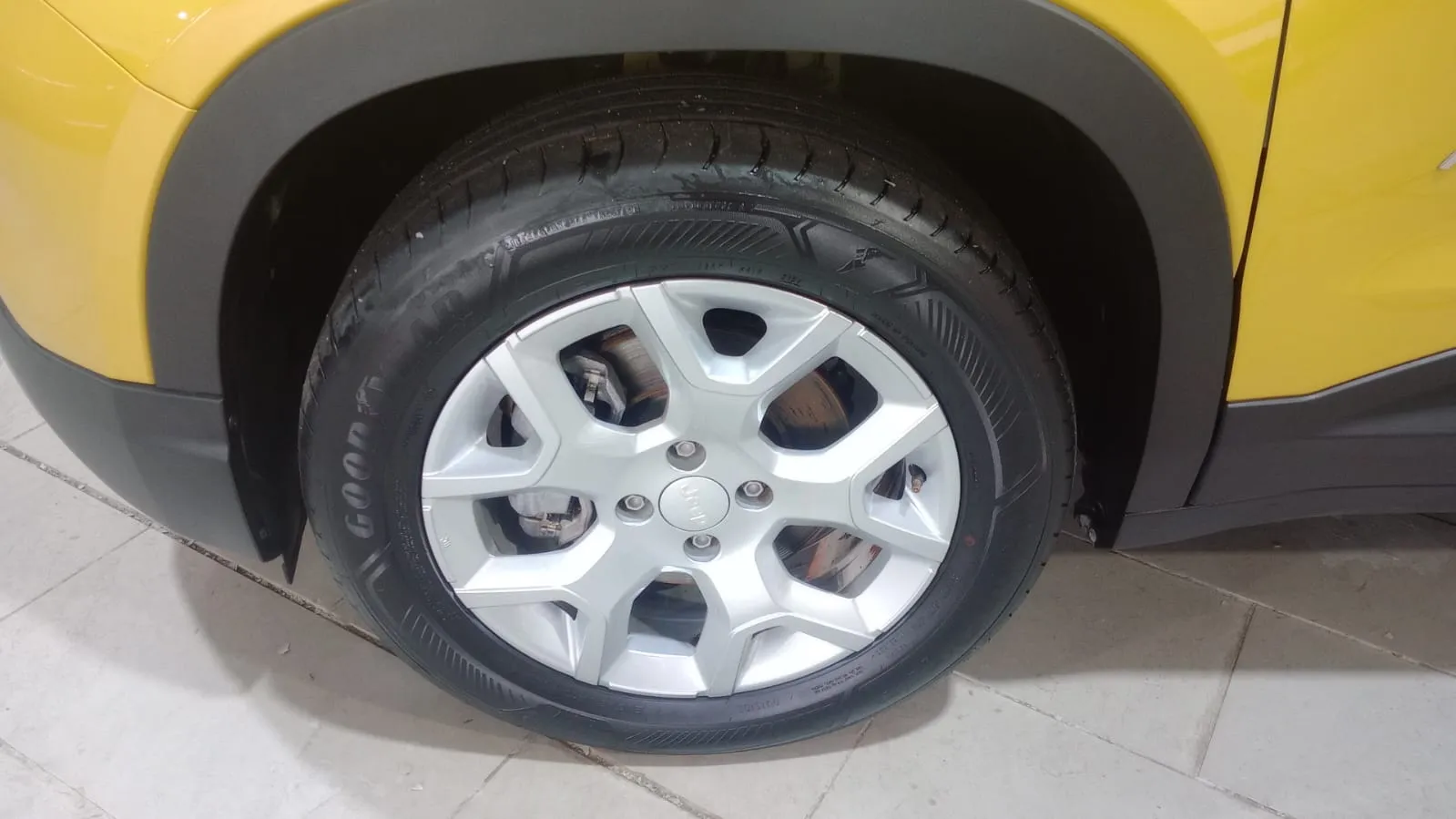 Jeep Avenger 1.2 eHybrid Altitude - foto 18