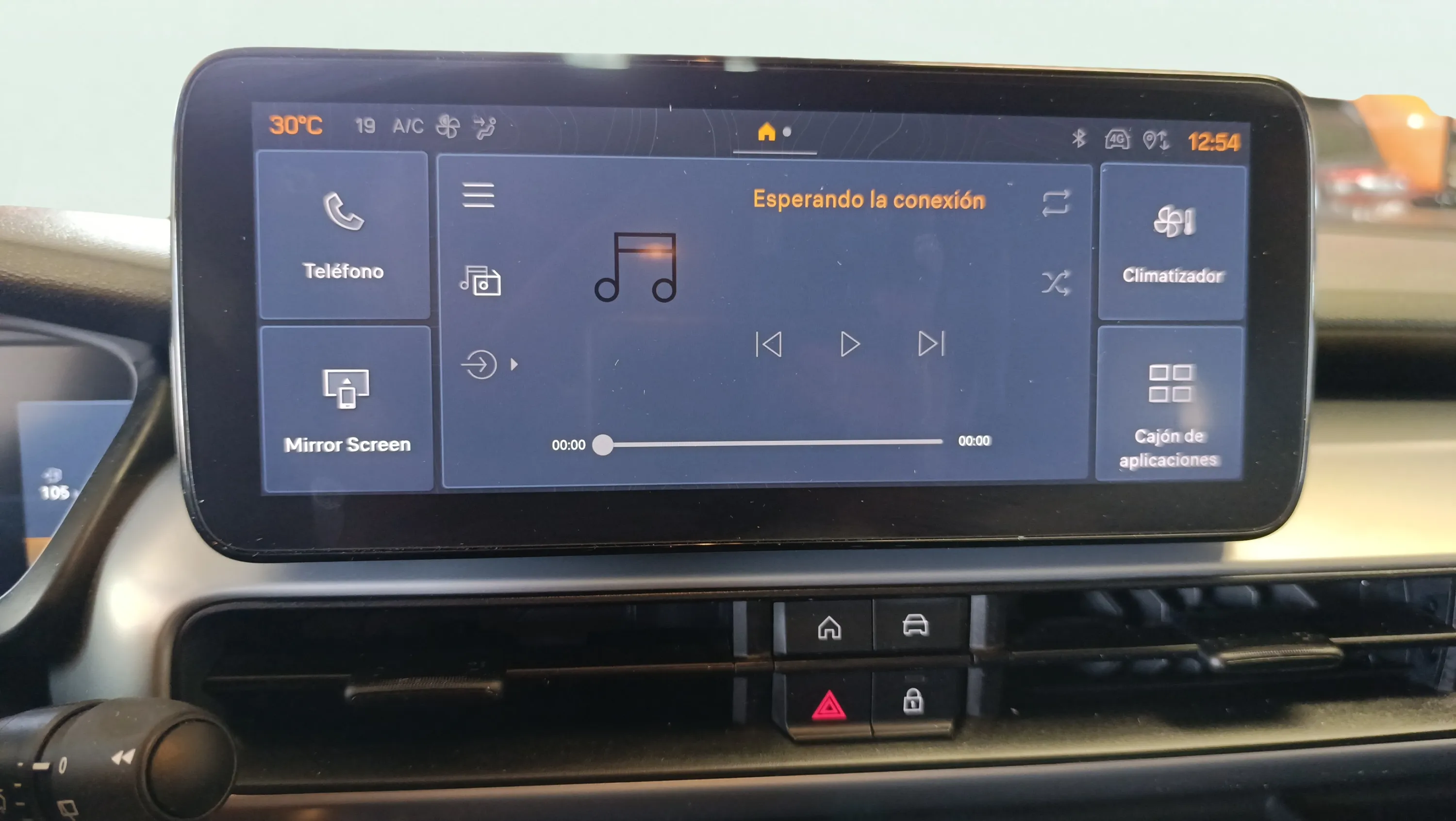 Jeep Avenger 1.2 eHybrid Altitude - foto 20