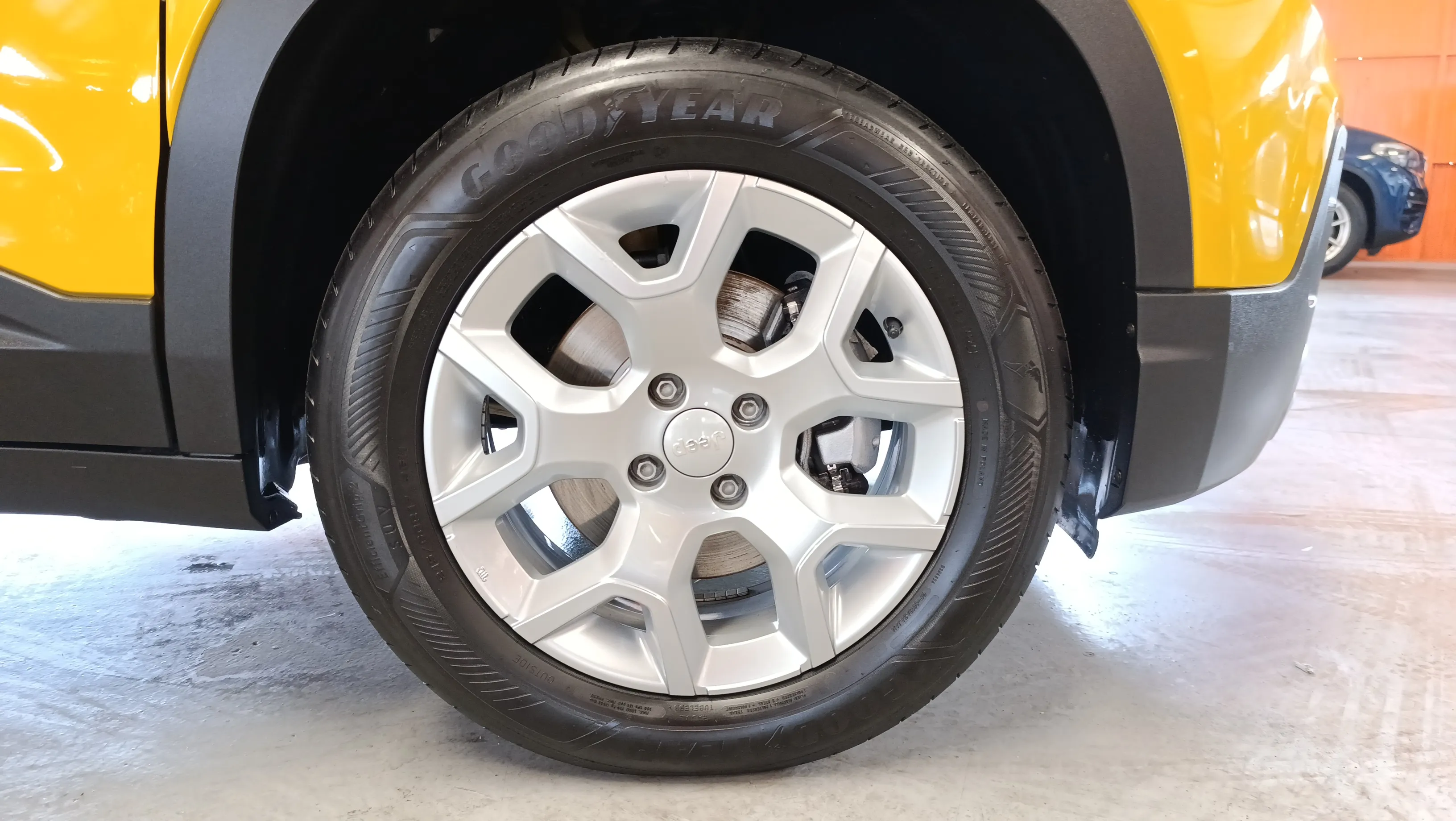 Jeep Avenger 1.2 eHybrid Altitude - foto 39