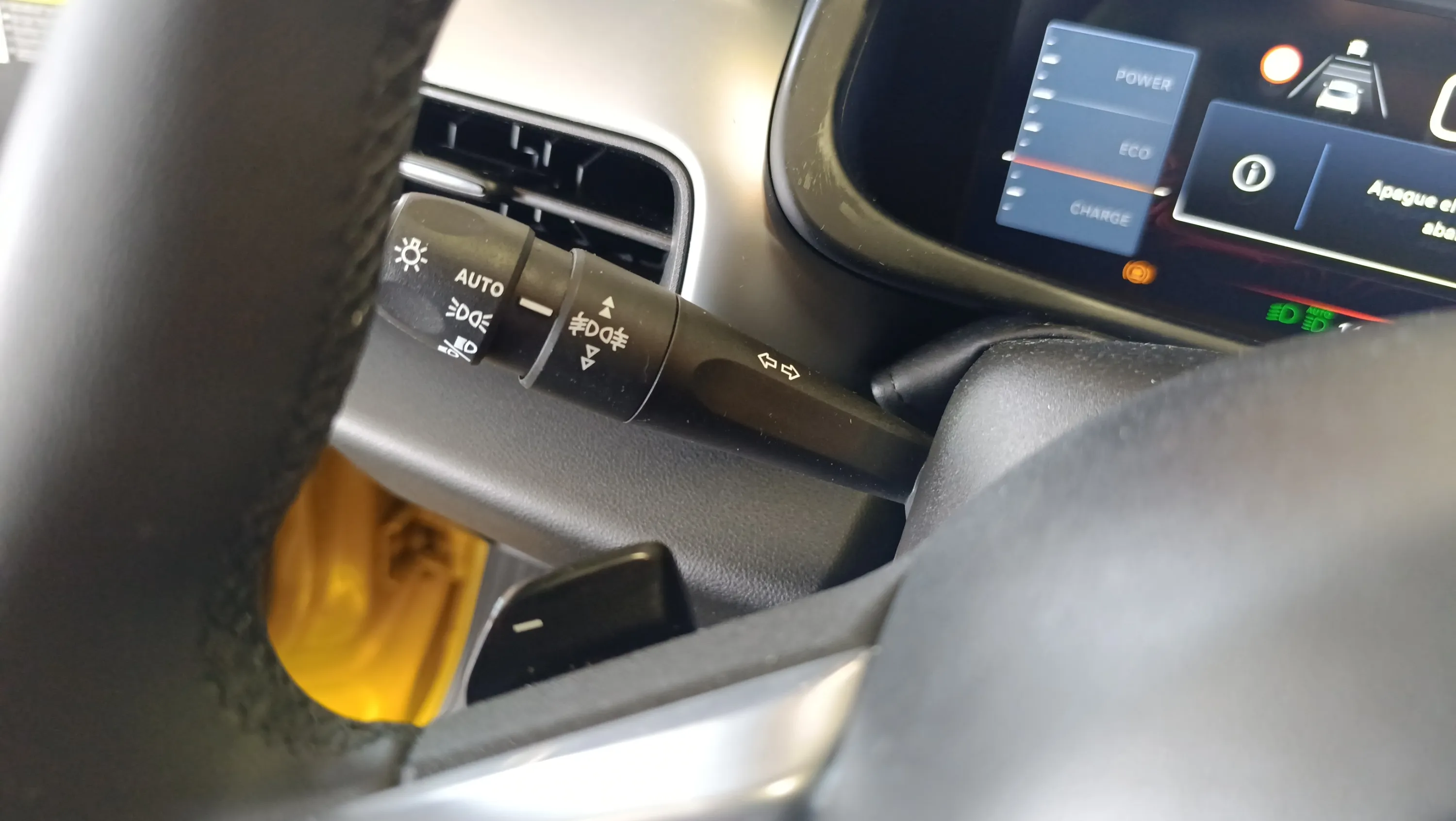 Jeep Avenger 1.2 eHybrid Altitude - foto 12