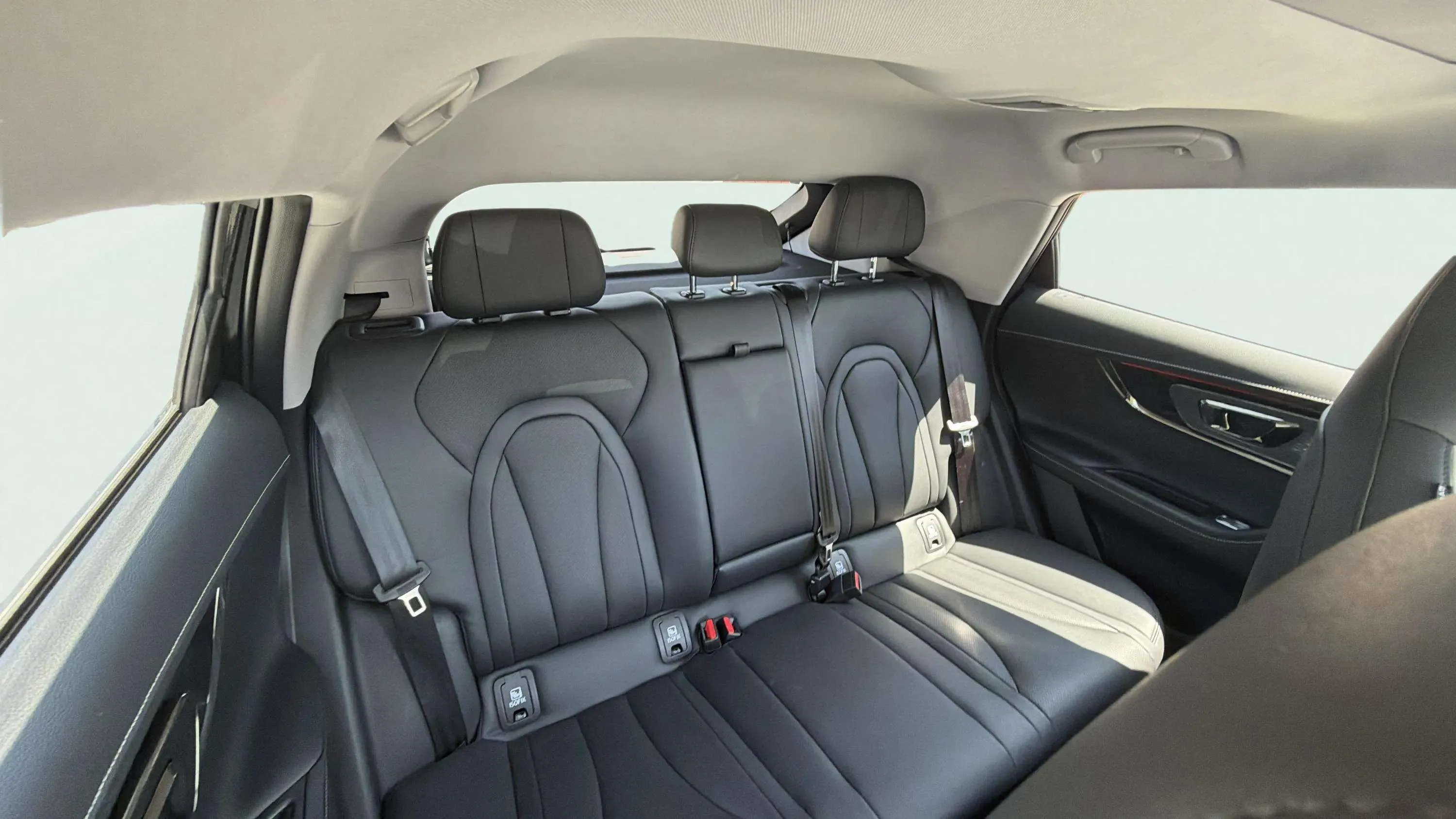 Omoda 5 Comfort 1.6 T-GDi - foto 16