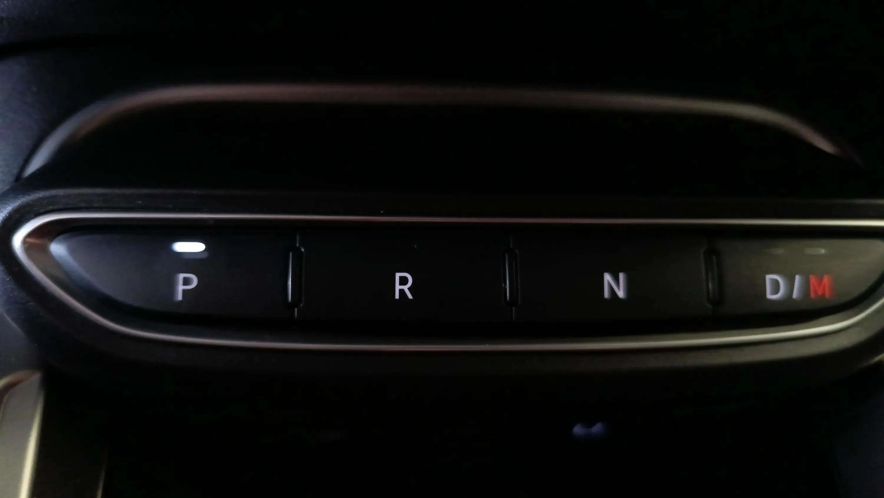 Jeep Avenger 1.2 eHybrid Altitude - foto 26