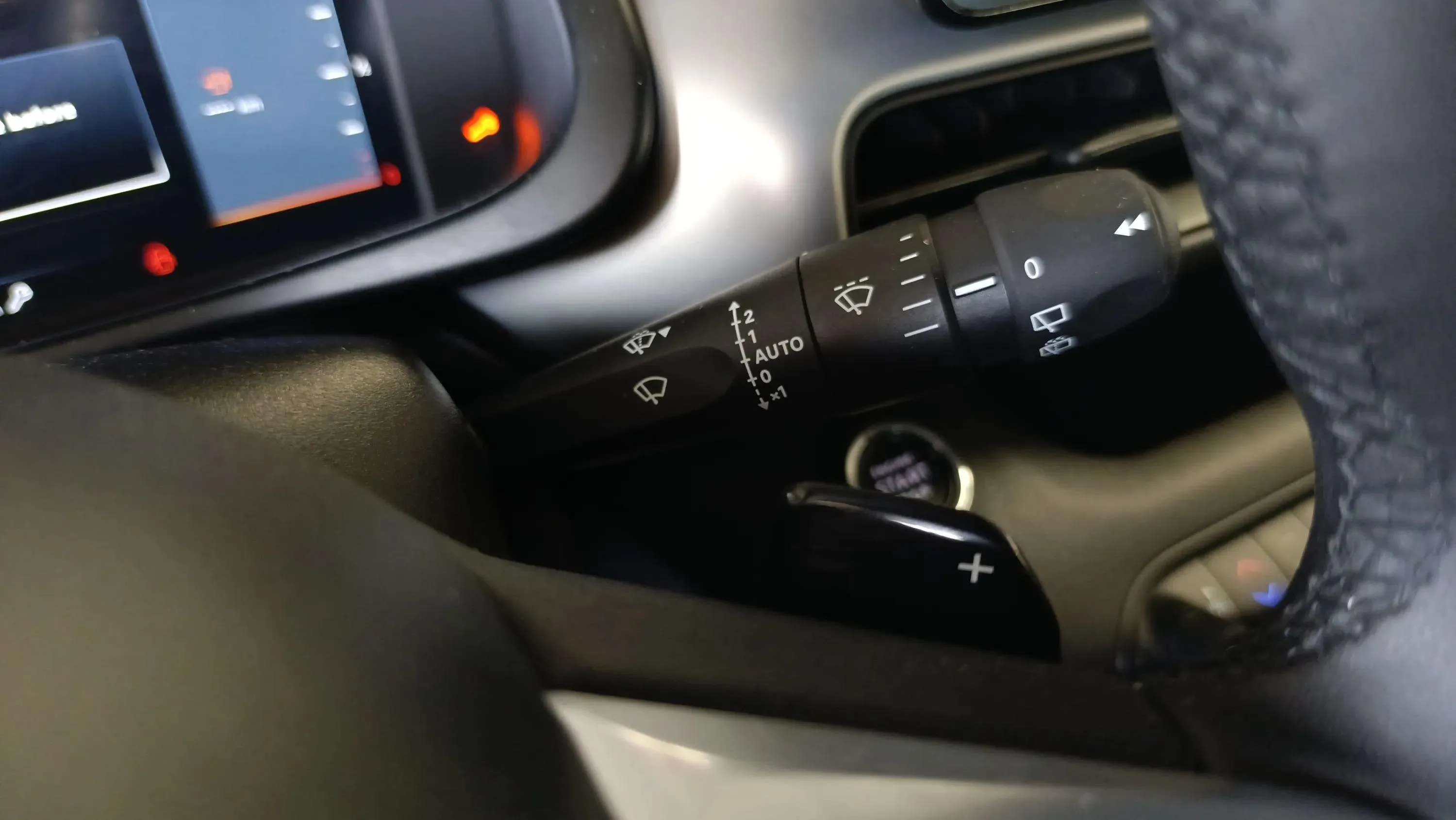 Jeep Avenger 1.2 eHybrid Altitude - foto 14