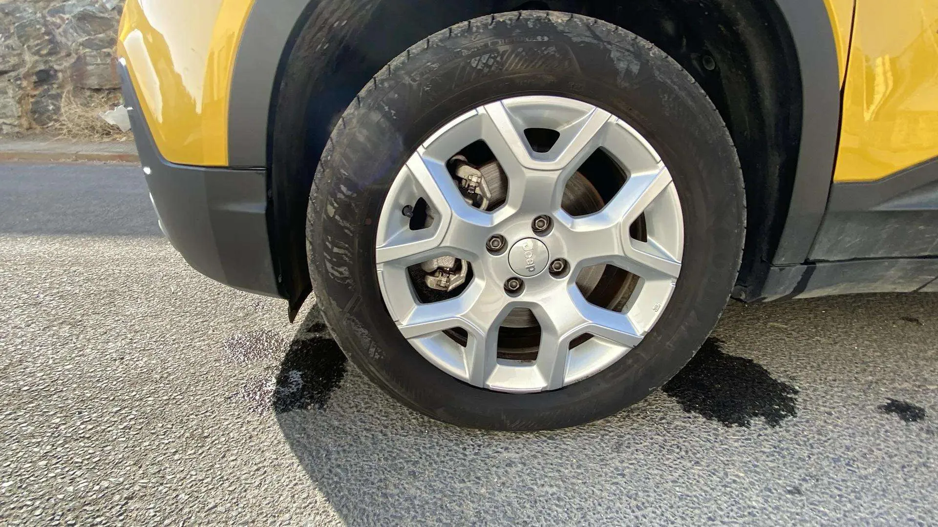 Jeep Avenger 1.2 eHybrid Altitude - foto 42