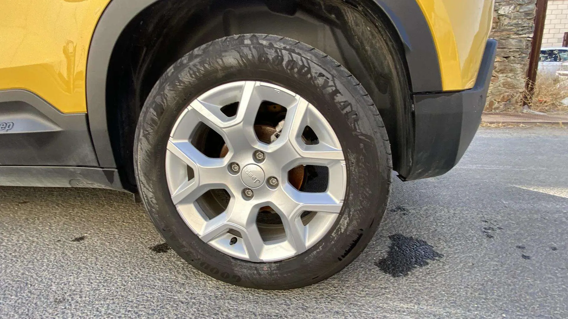 Jeep Avenger 1.2 eHybrid Altitude - foto 41