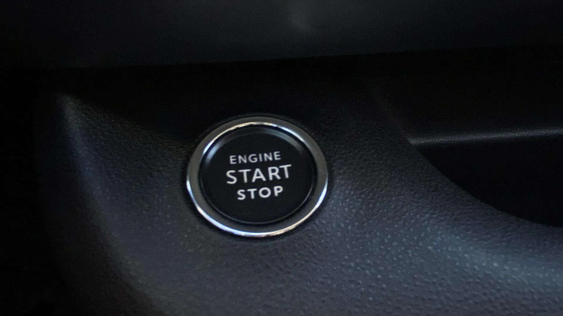 Jeep Avenger 1.2 eHybrid Altitude - foto 23