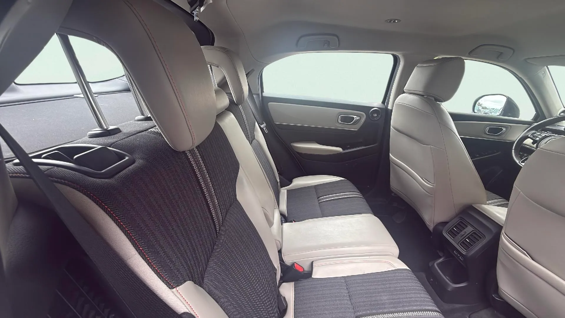 Honda HR-V 1.5 i-MMD Advance Style 4x2 - foto 15