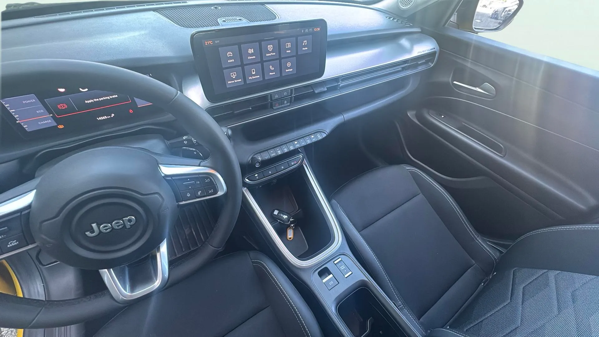 Jeep Avenger 1.2 eHybrid Altitude - foto 11