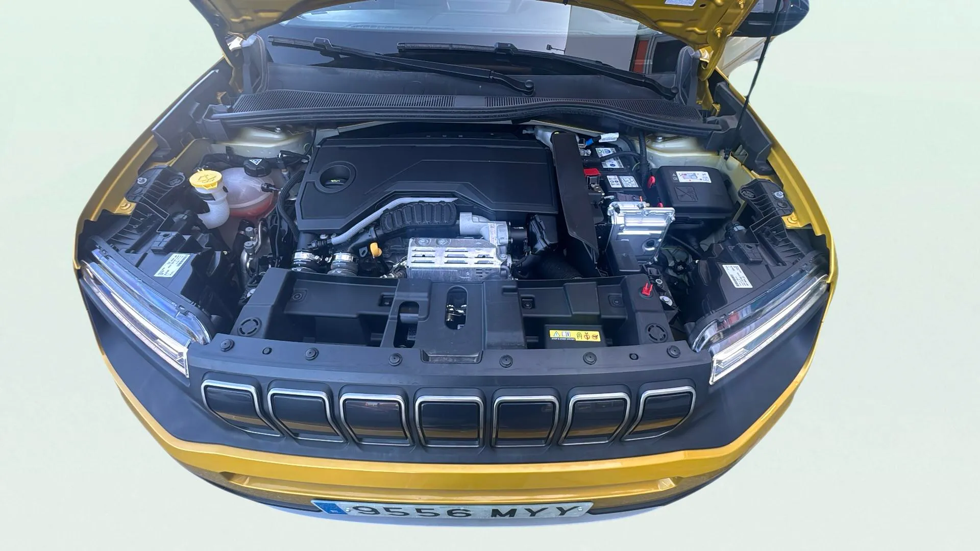 Jeep Avenger 1.2 eHybrid Altitude - foto 28