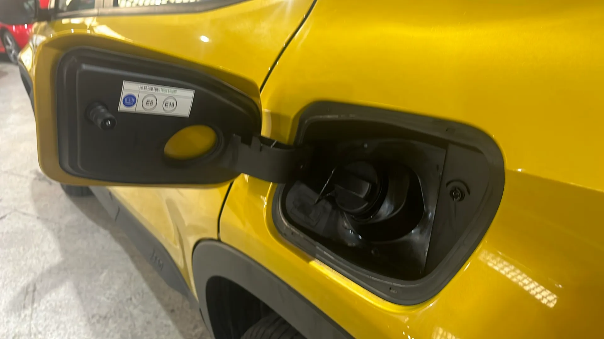 Jeep Avenger 1.2 eHybrid Altitude - foto 20