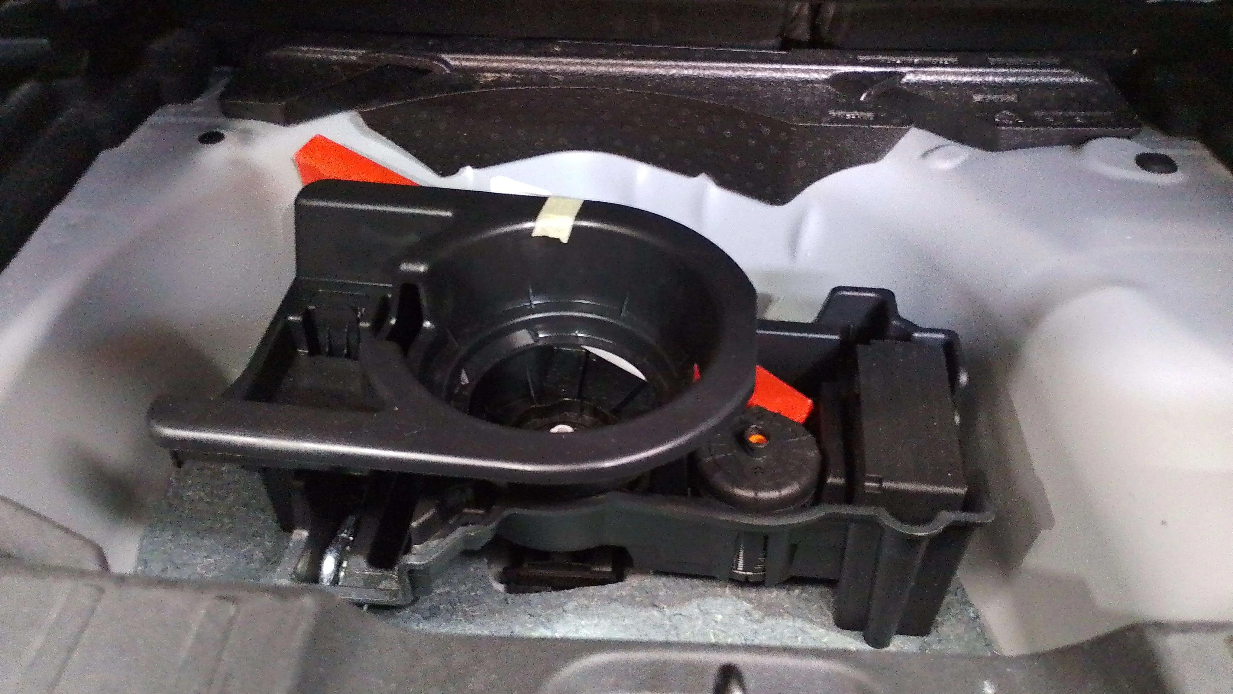 Jeep Avenger 1.2 G Altitude - foto 25