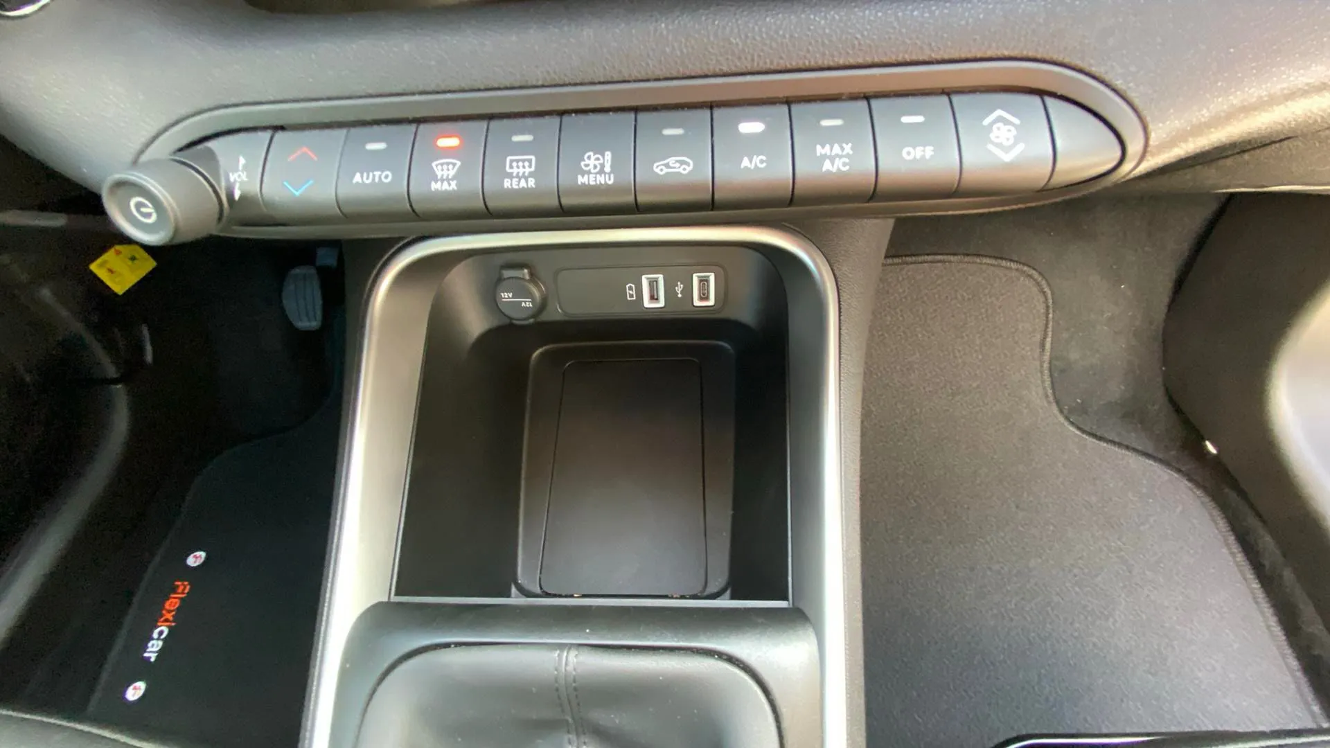 Jeep Avenger 1.2 G Altitude - foto 15