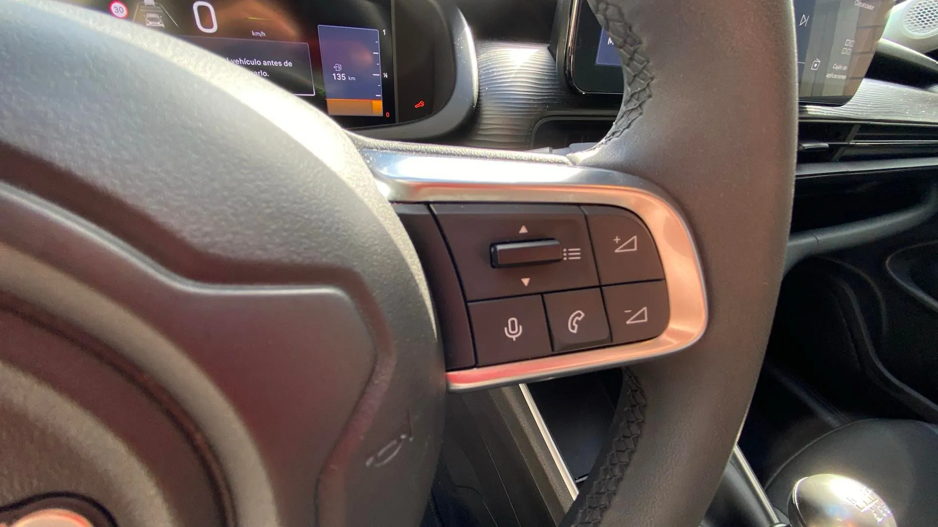 Jeep Avenger 1.2 G Altitude - foto 12