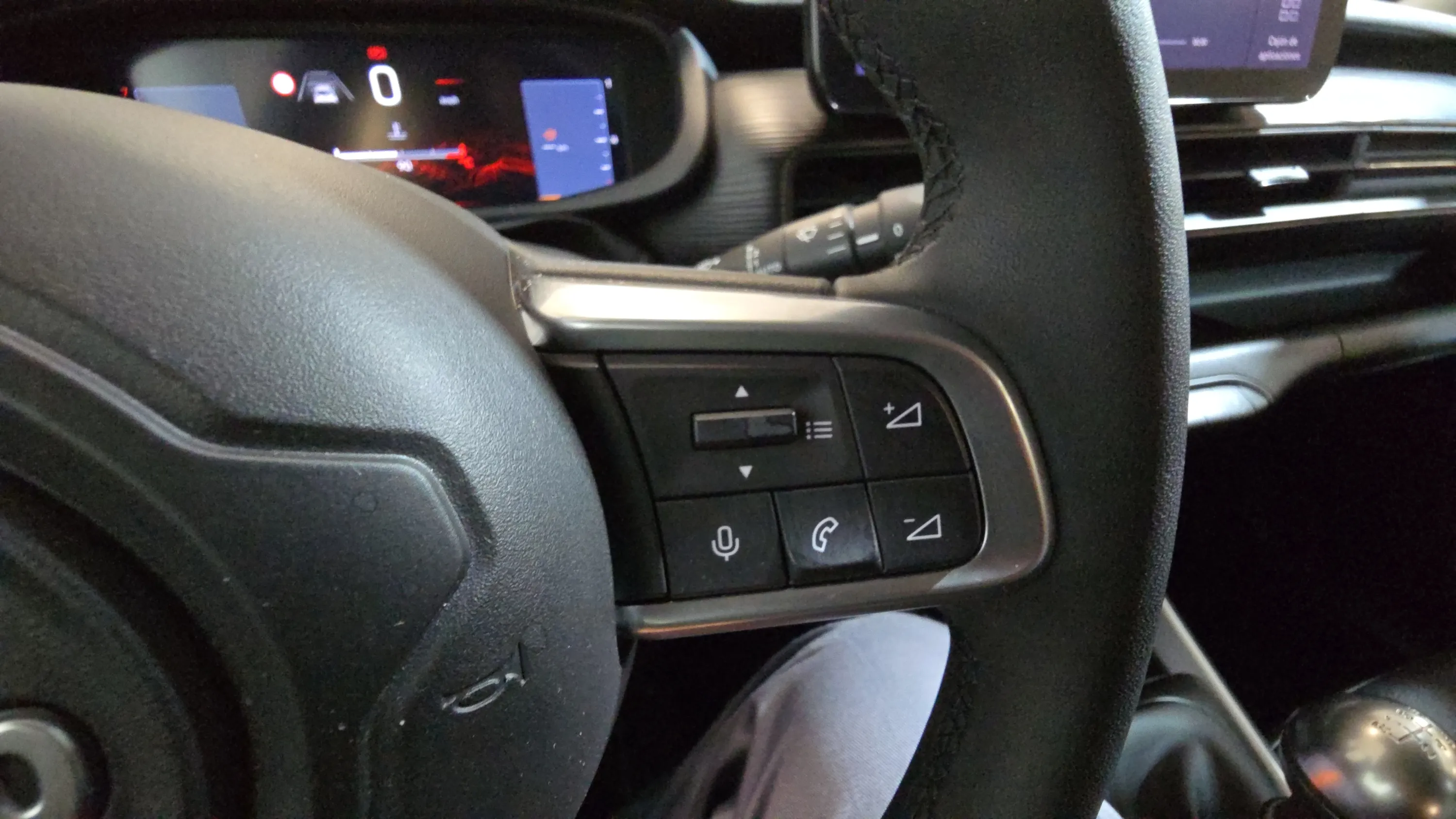 Jeep Avenger 1.2 G Altitude - foto 12