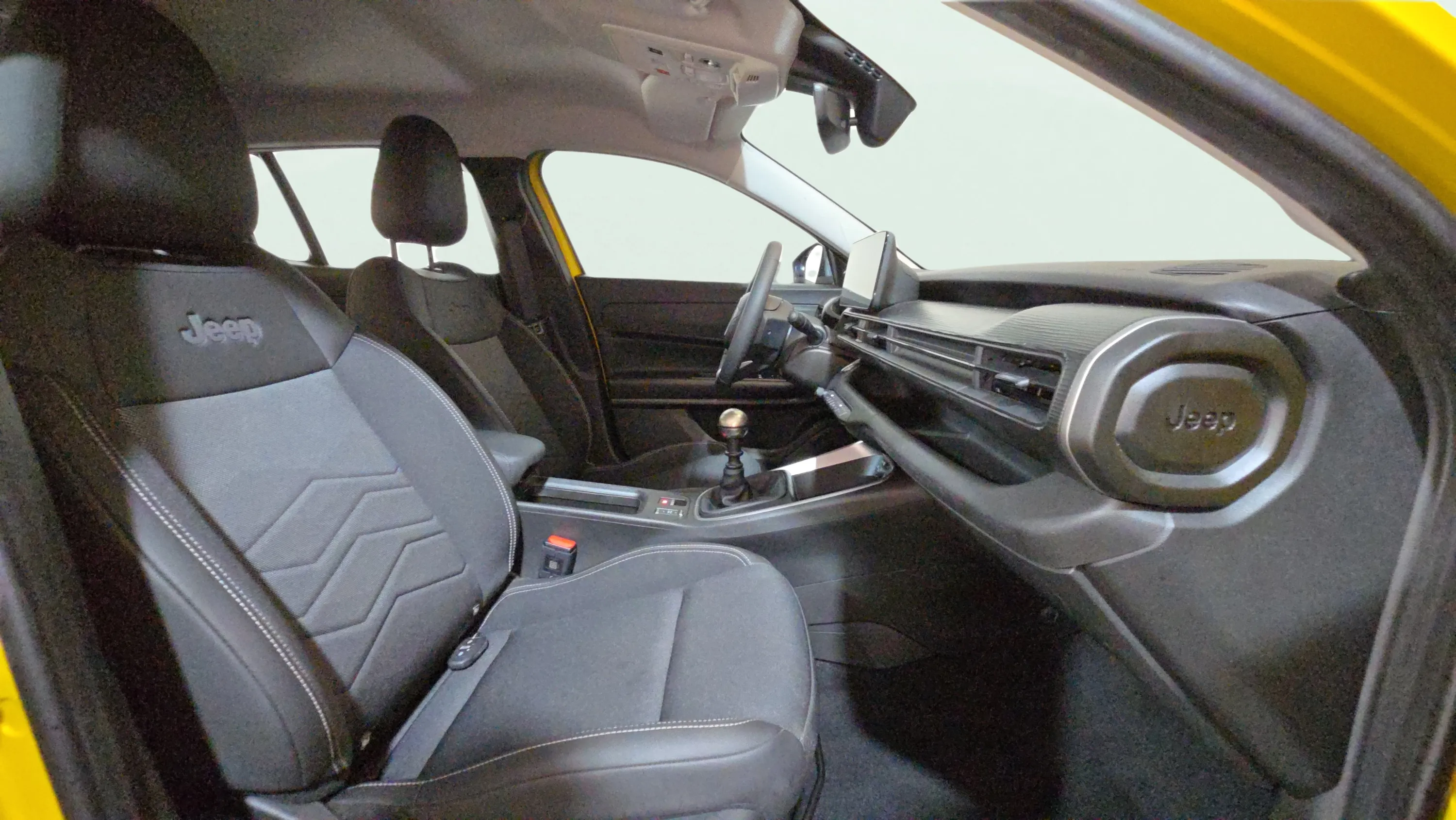 Jeep Avenger 1.2 G Altitude - foto 17