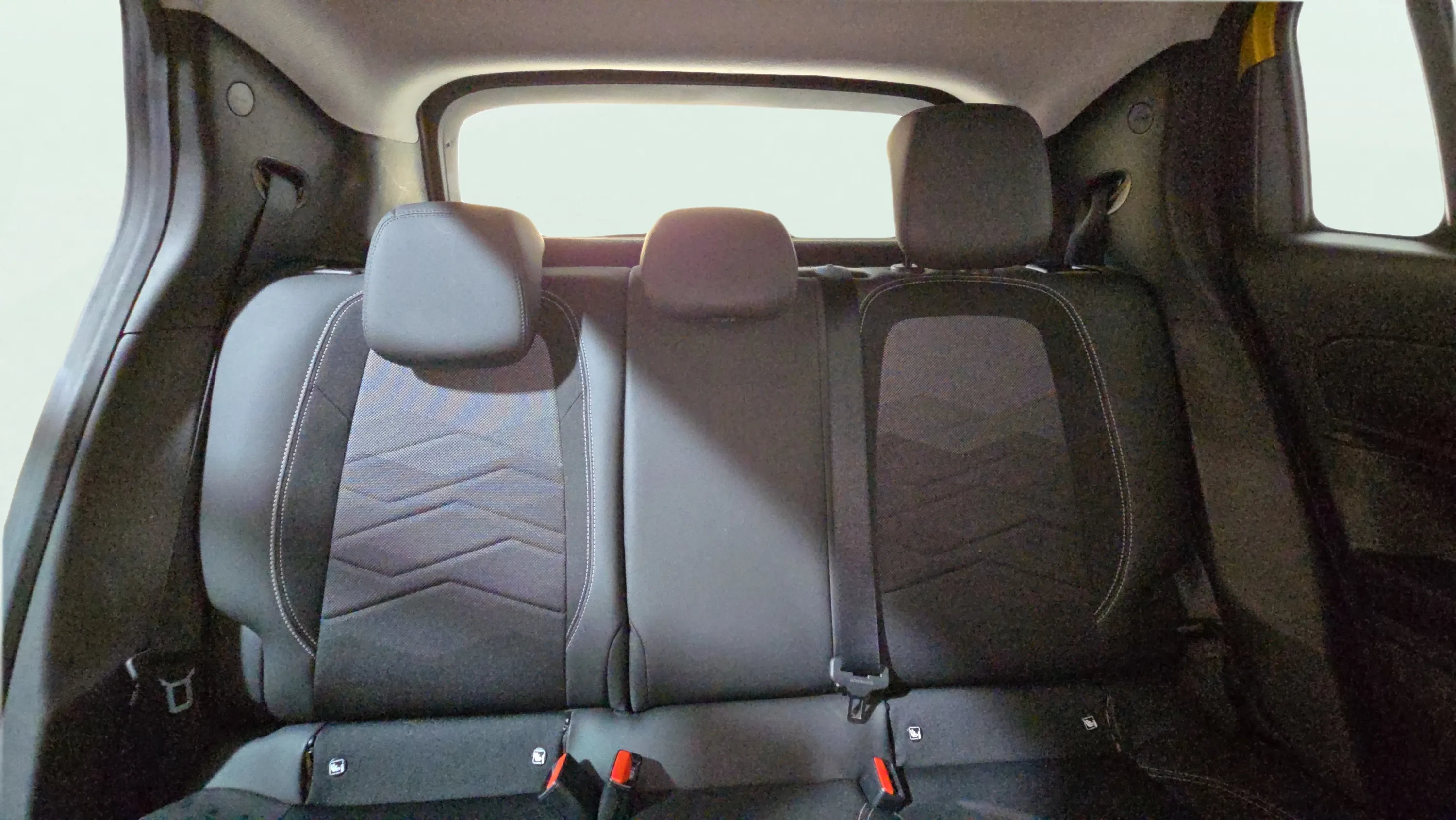 Jeep Avenger 1.2 G Altitude - foto 20