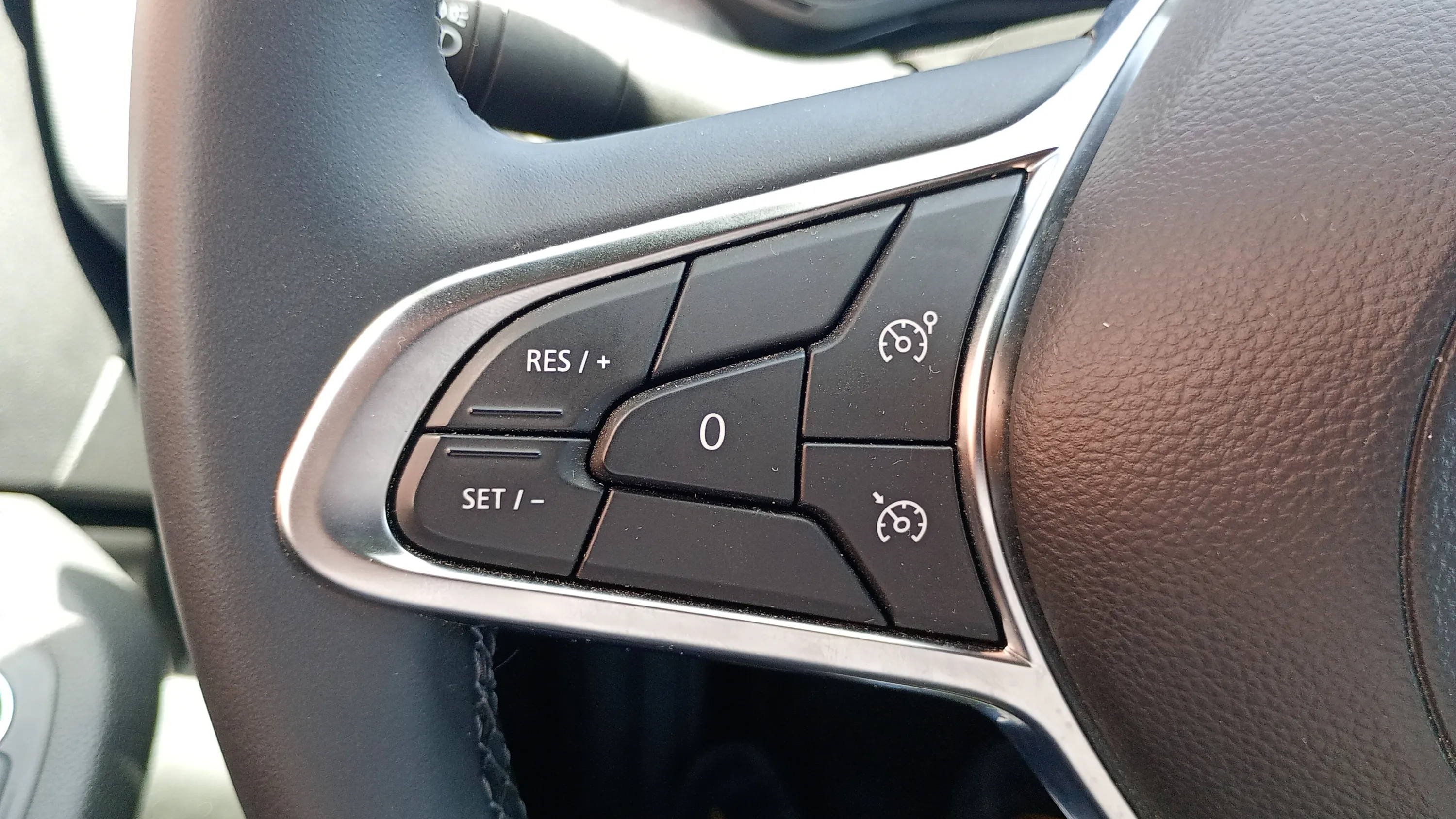 Mitsubishi Colt 100T Motion - foto 13