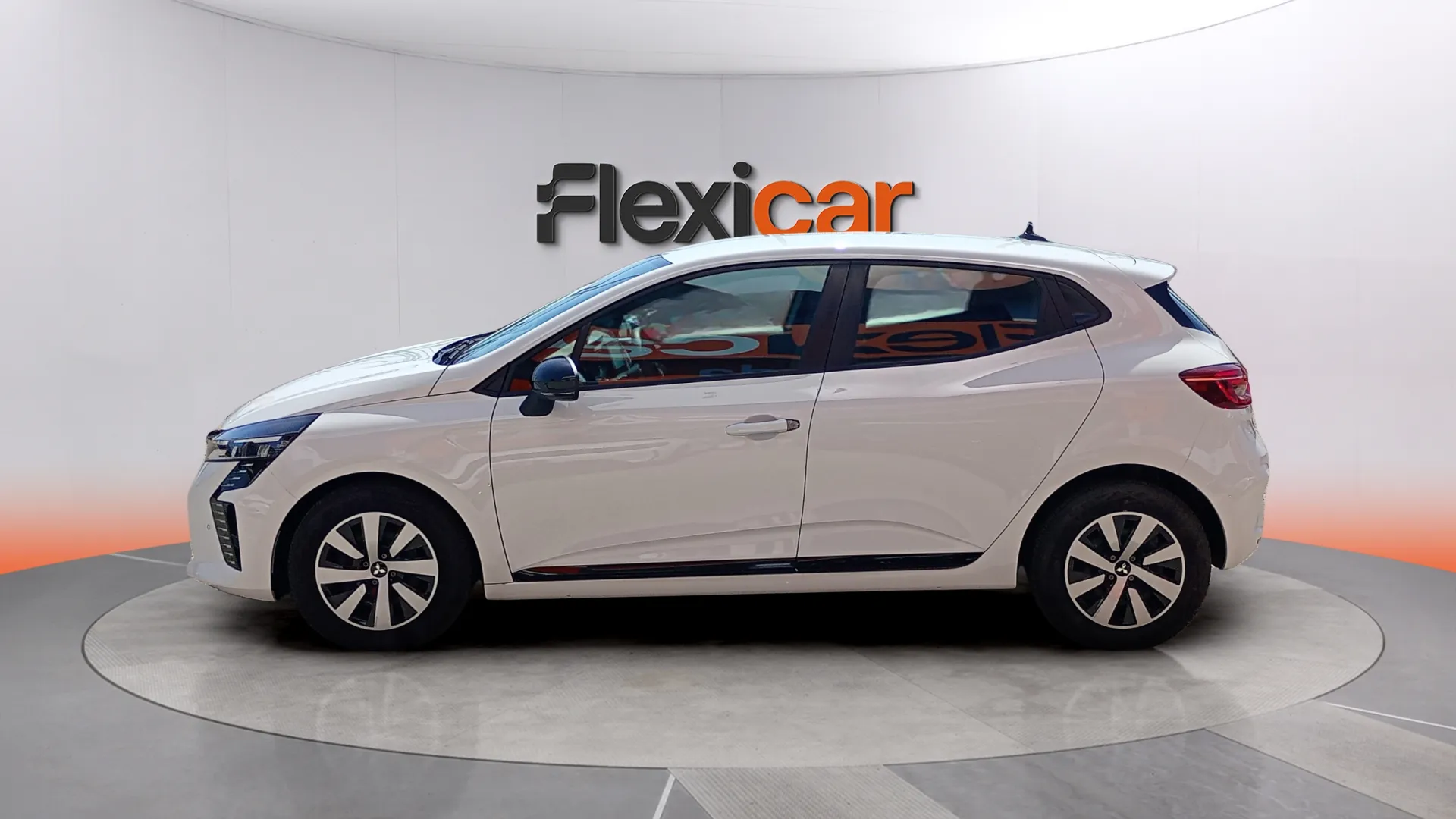 Mitsubishi Colt 100T Motion - foto 4