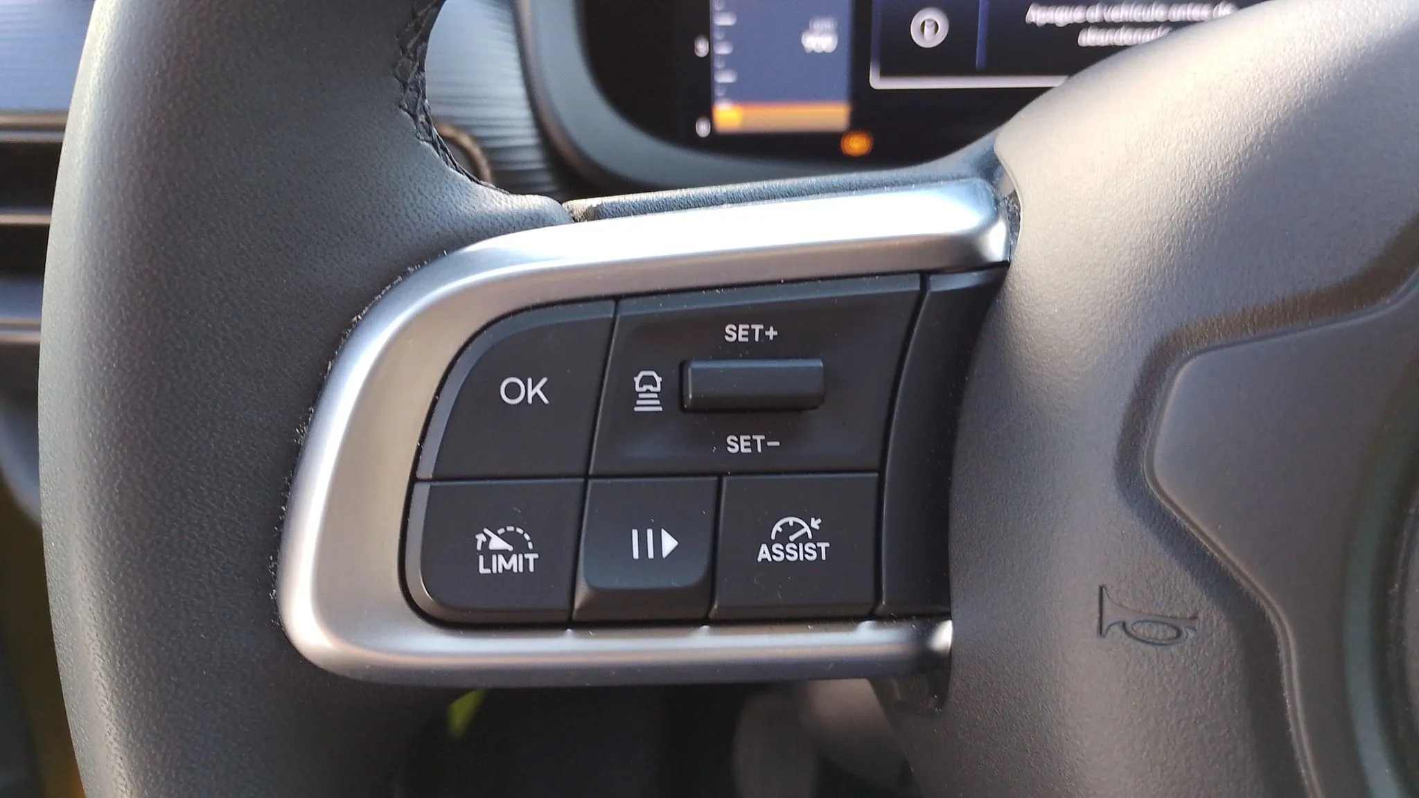 Jeep Avenger 1.2 G Altitude - foto 15