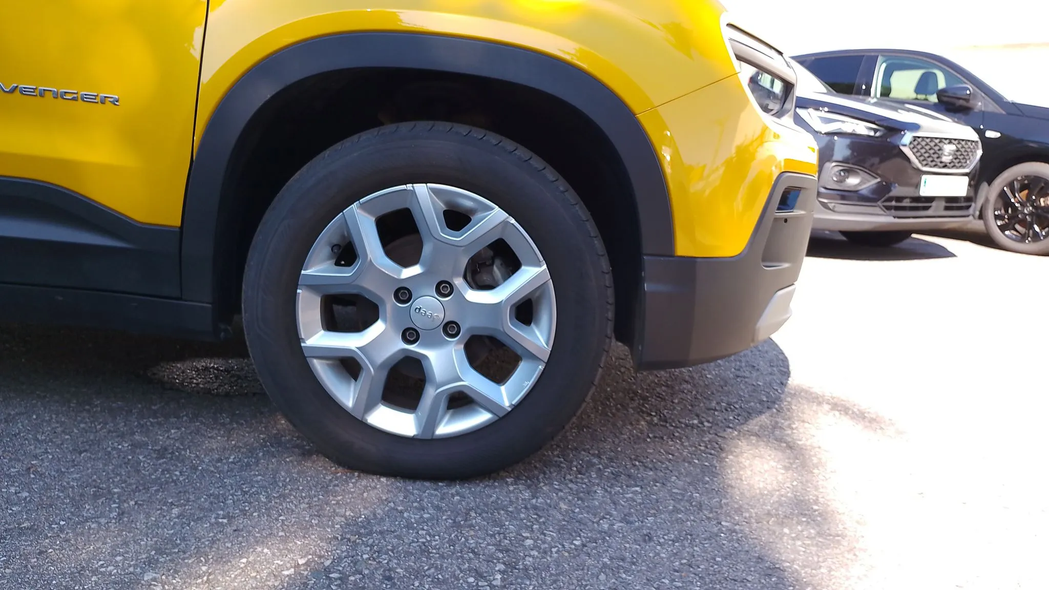Jeep Avenger 1.2 G Altitude - foto 23