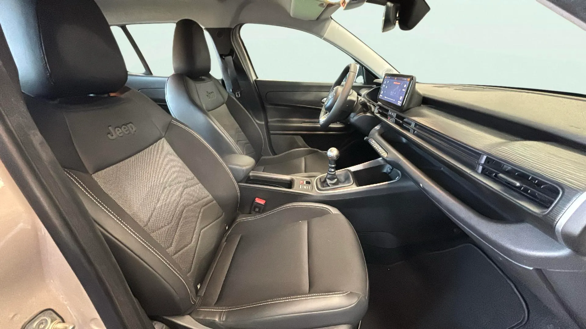 Jeep Avenger 1.2 G Altitude - foto 14