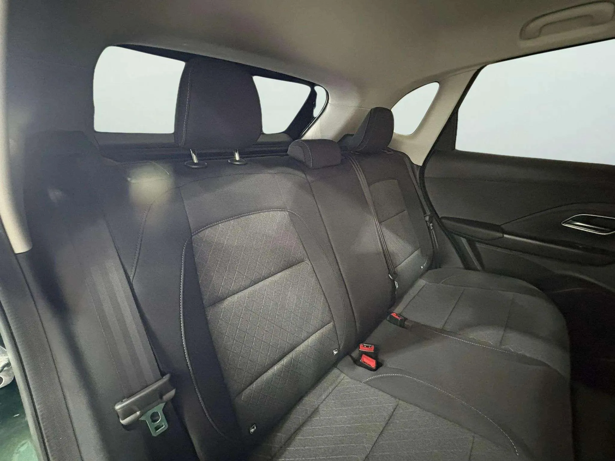 MG ZS Hybrid+ Comfort - foto 20