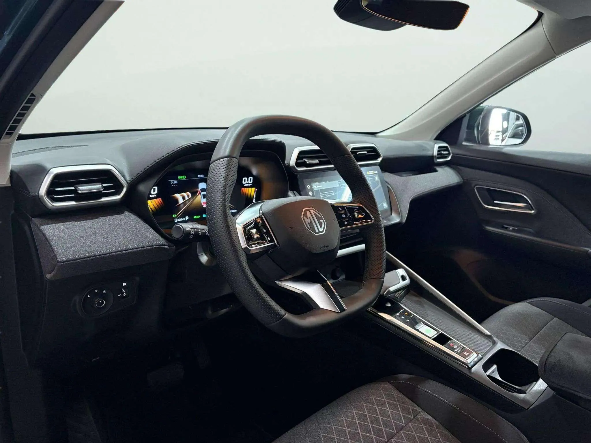 MG ZS Hybrid+ Comfort - foto 10