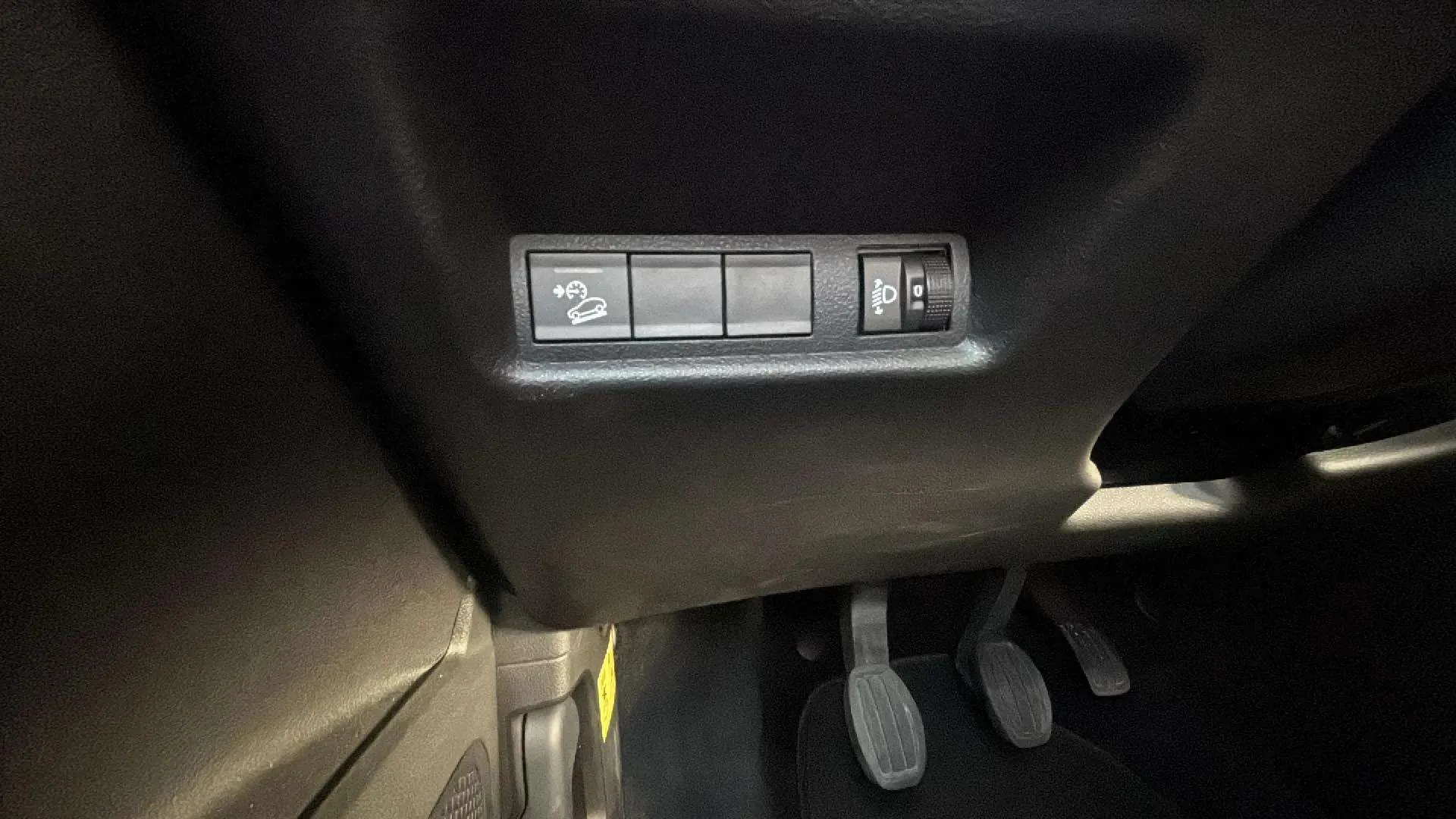 Jeep Avenger 1.2 G Altitude - foto 21