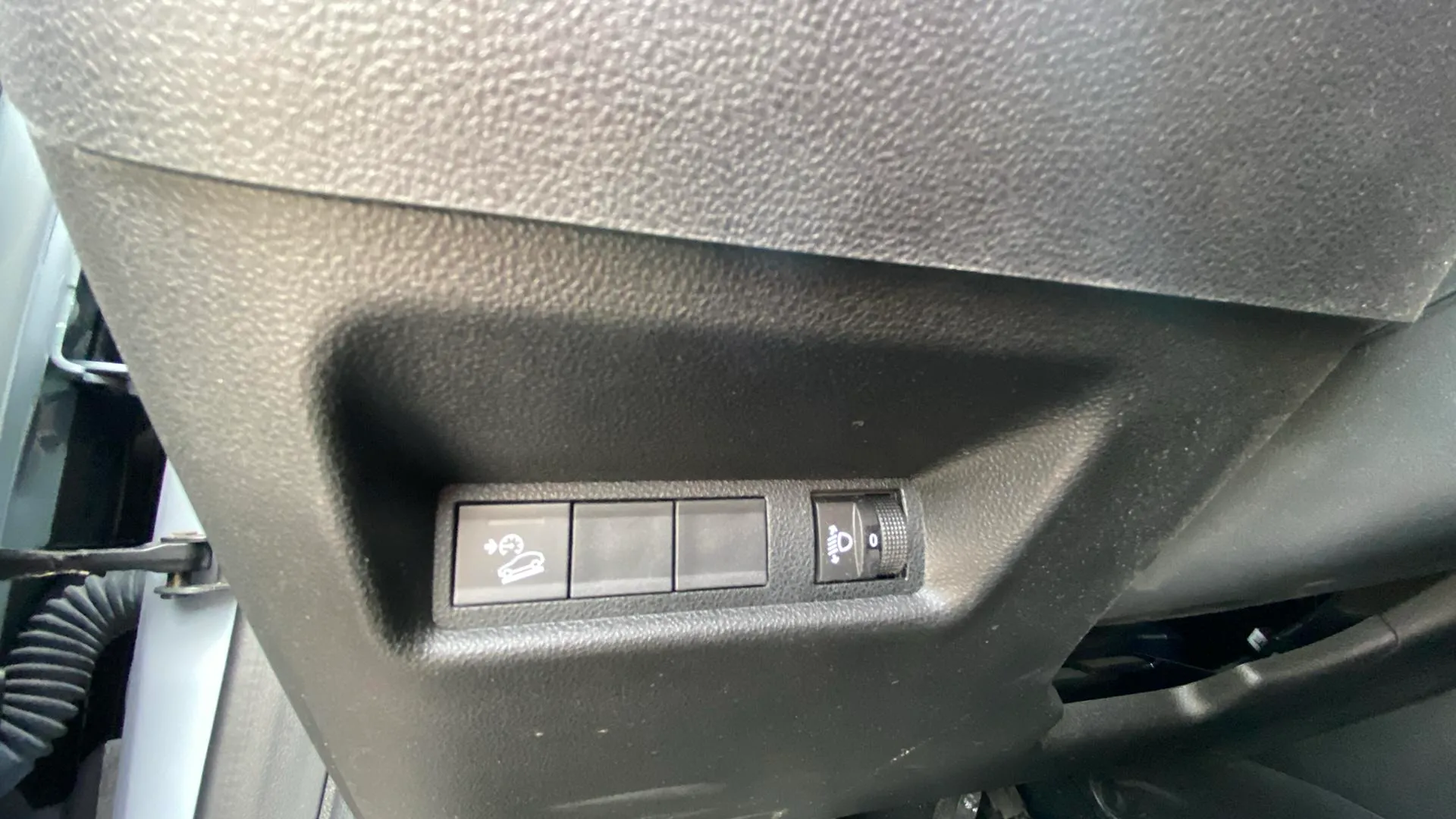 Jeep Avenger 1.2 G Altitude - foto 19