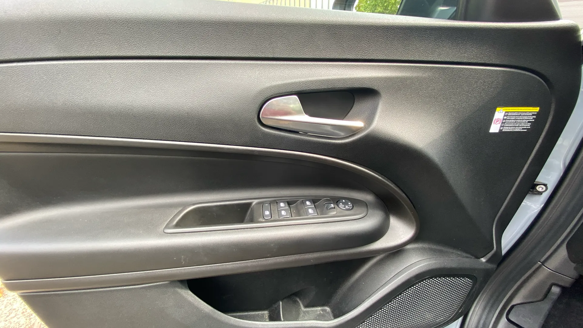 Jeep Avenger 1.2 G Altitude - foto 20