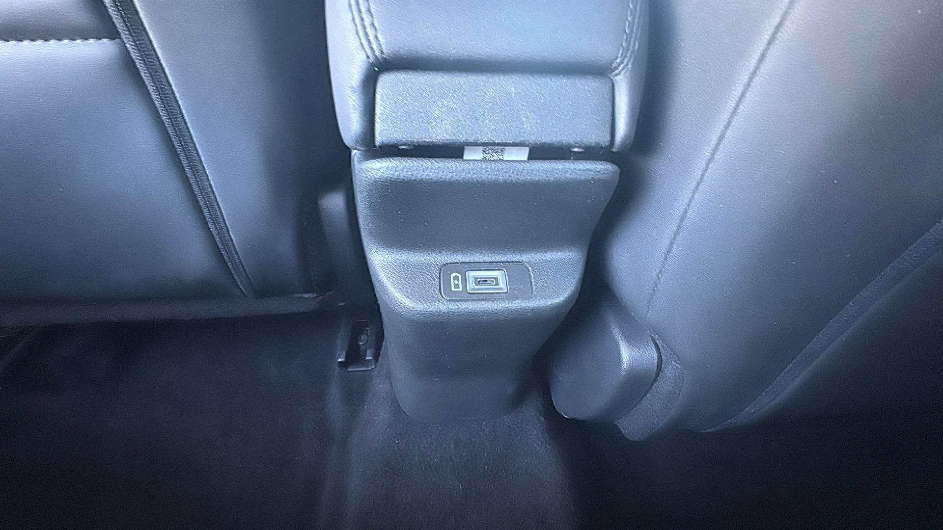 Jeep Avenger 1.2 G Altitude - foto 28